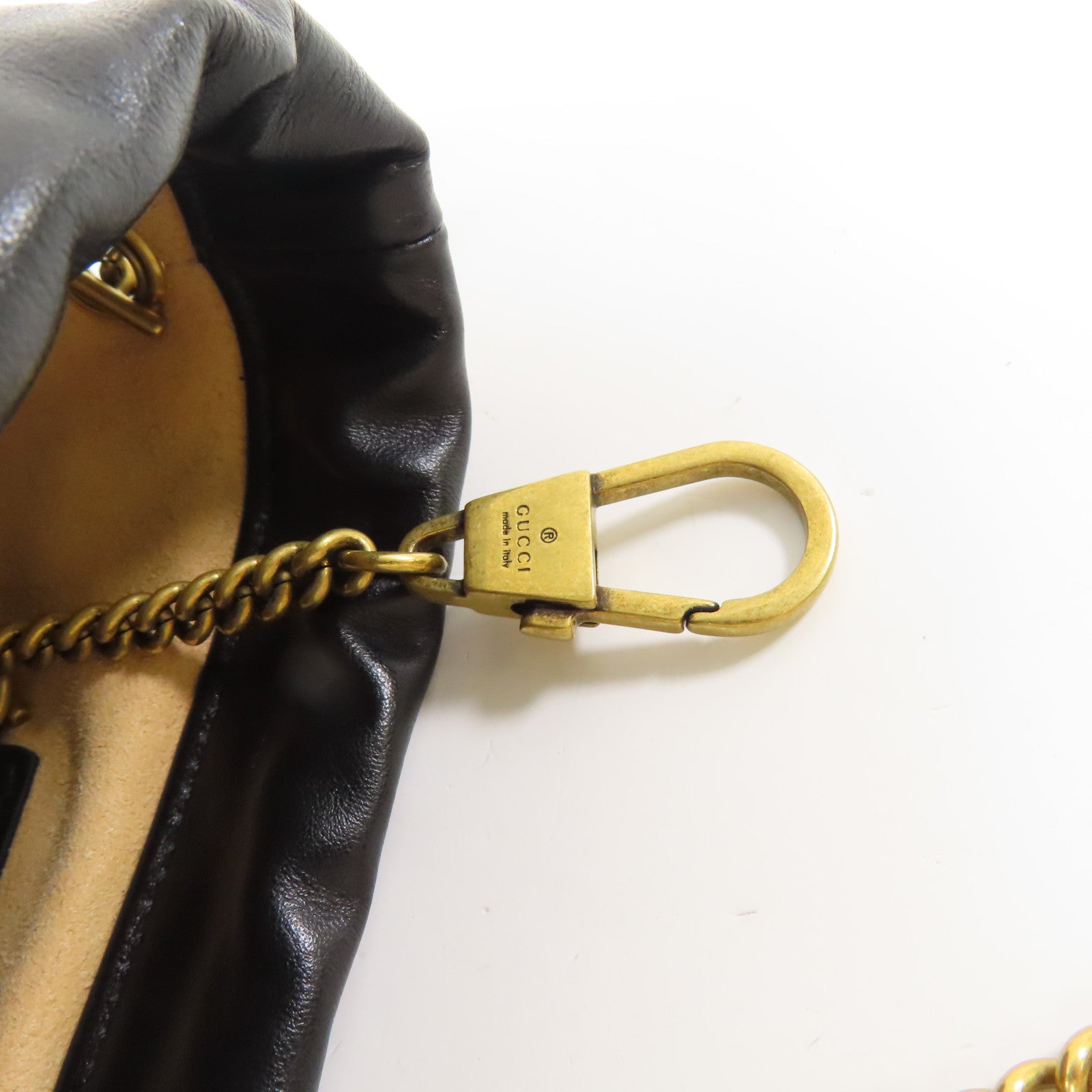 GUCCI 牛皮皮革GG Marmont金扣肩背袋