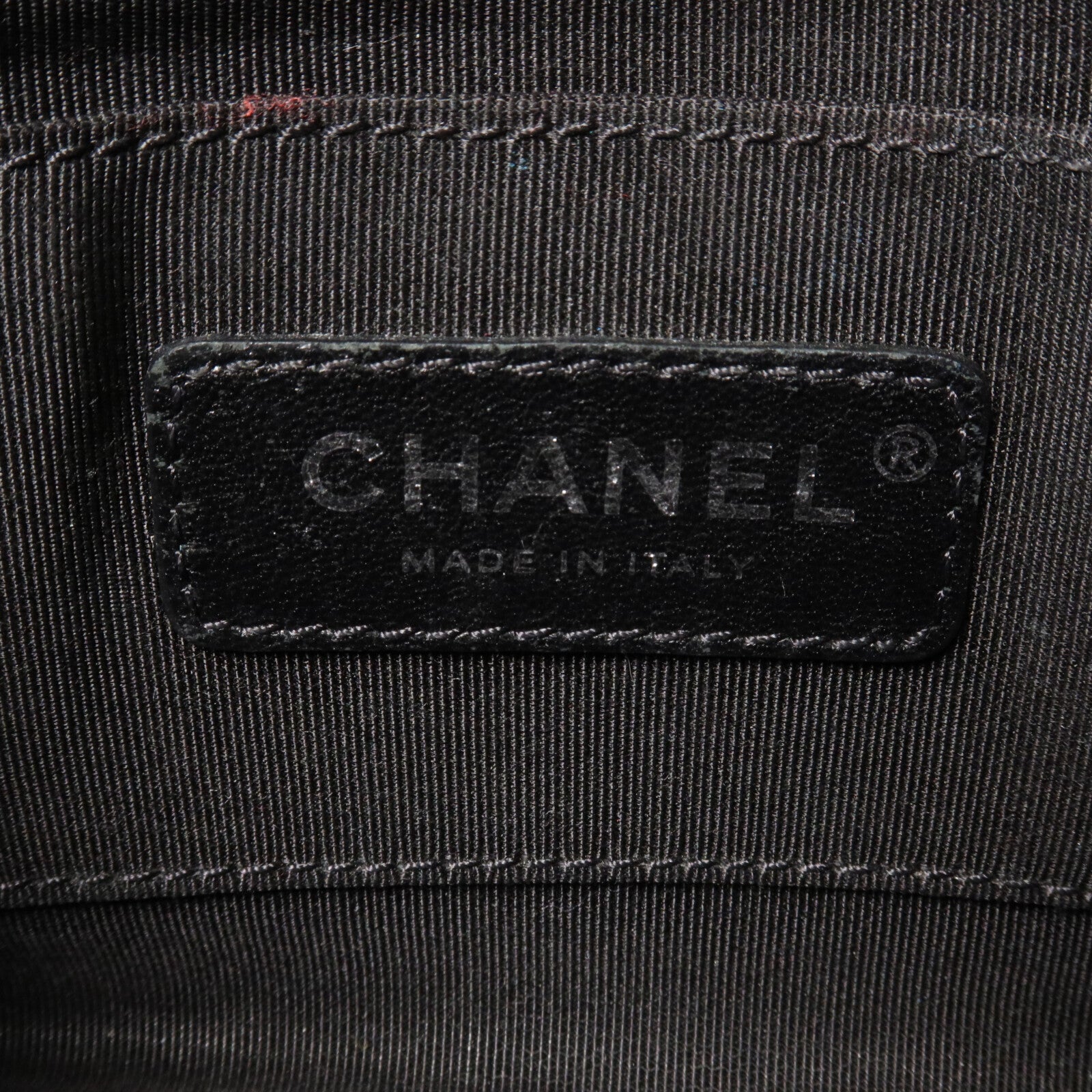CHANEL 牛皮皮革Mini Flap 17cm鏈帶肩背袋