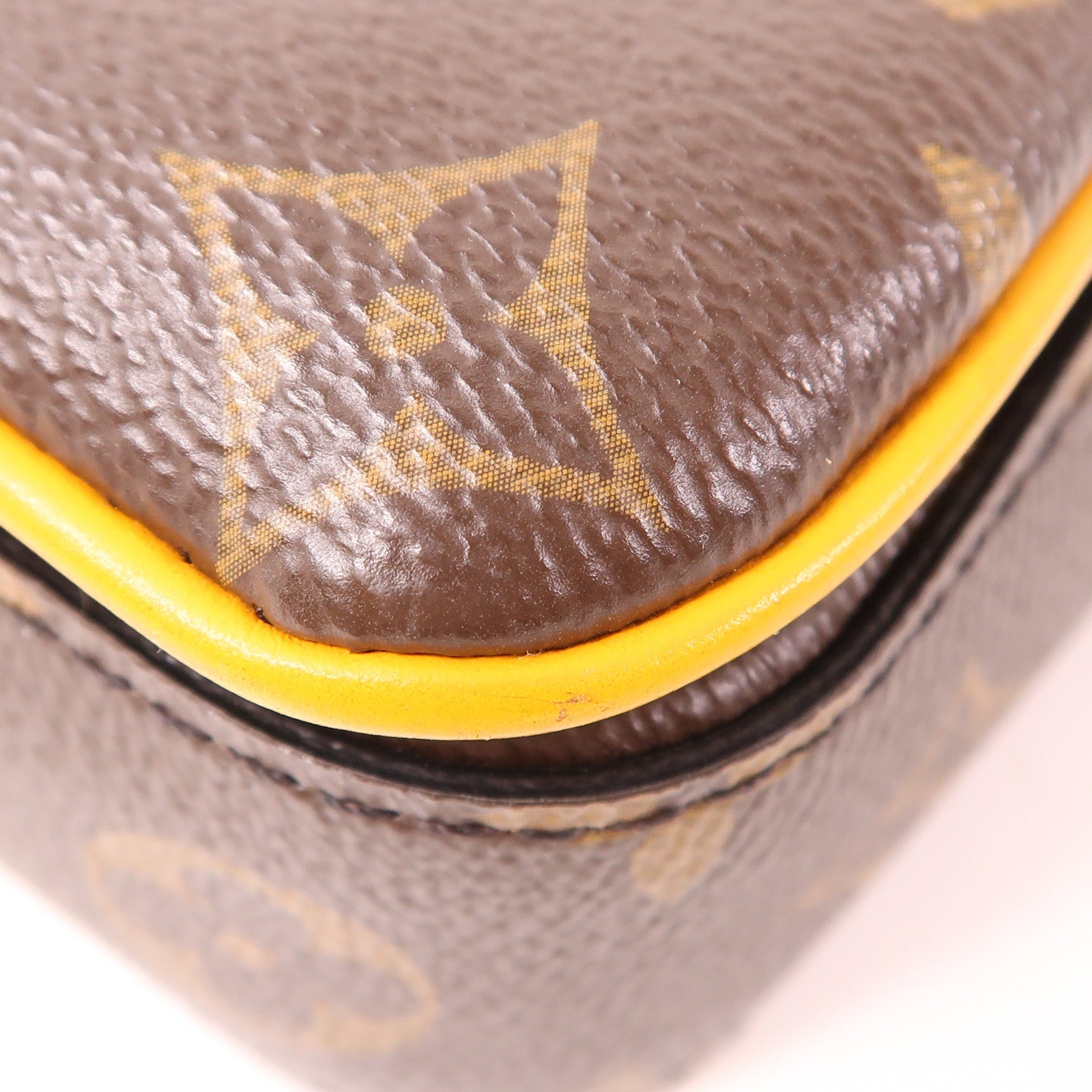 LOUIS VUITTON S-Lock Vertical Wearable Wallet Shoulder Bag M82535 Monogram Brown