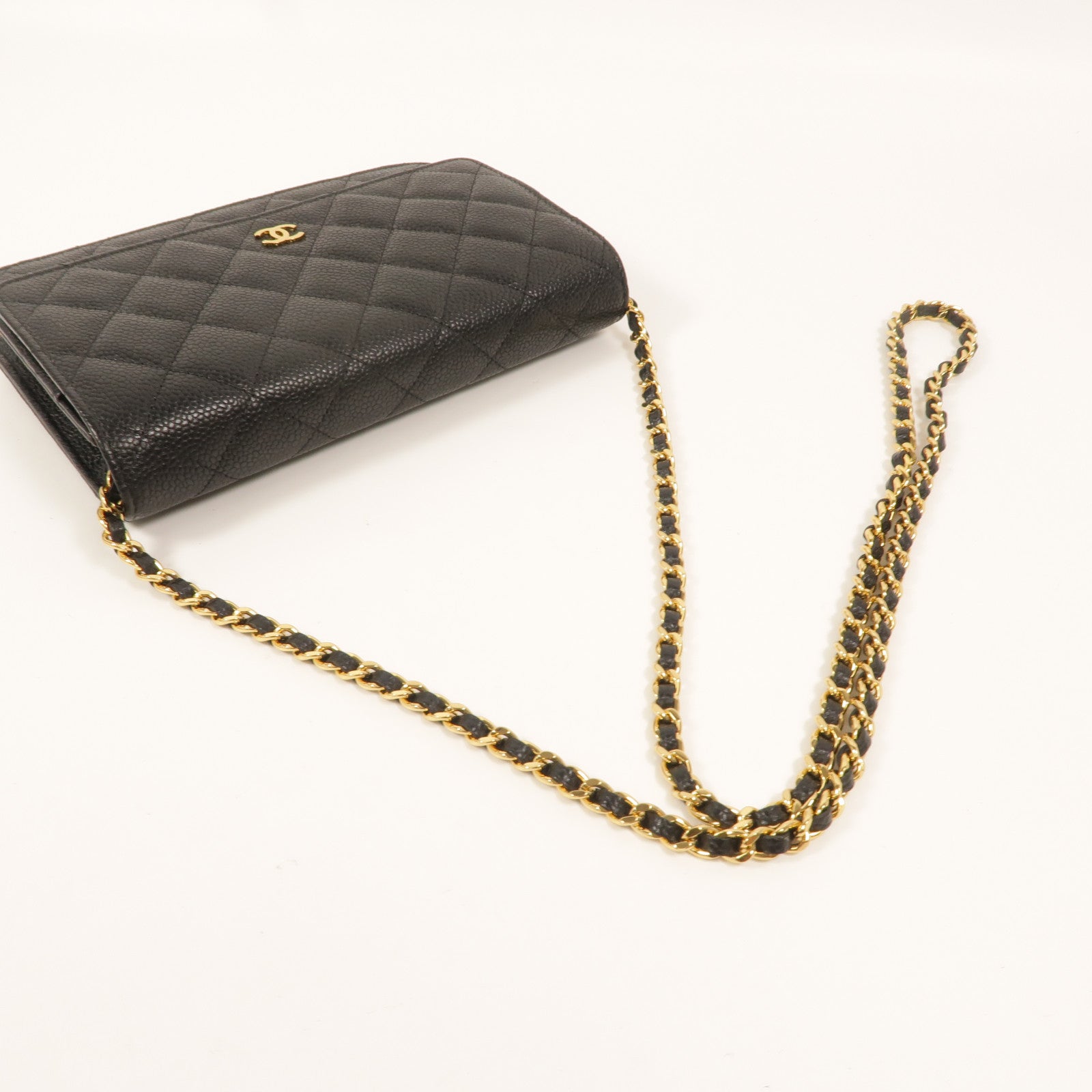 CHANEL 牛皮皮革WOC Wallet On Chain鏈帶肩背袋