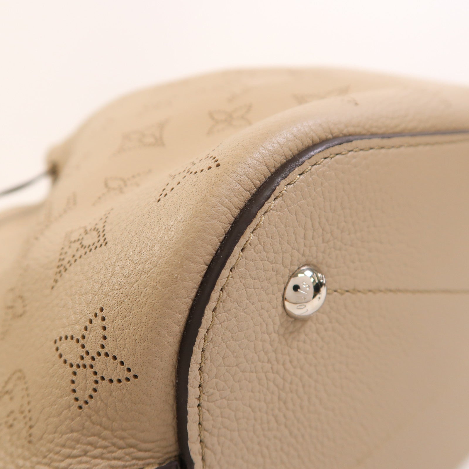 LOUIS VUITTON Mahina Girolata銀扣手挽肩背兩用袋
