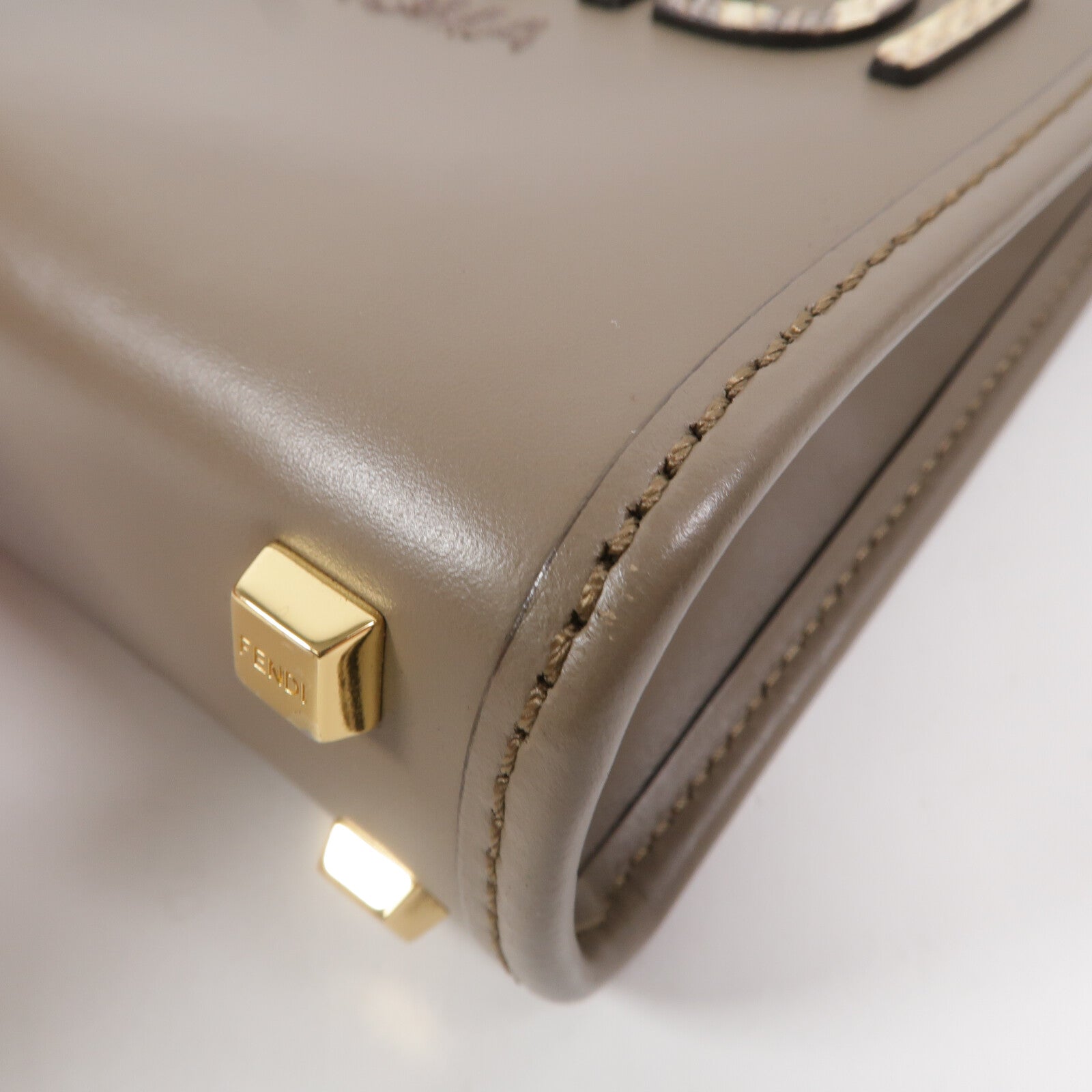 FENDI 牛皮皮革Mini Sunshine Shopper手挽肩背兩用袋