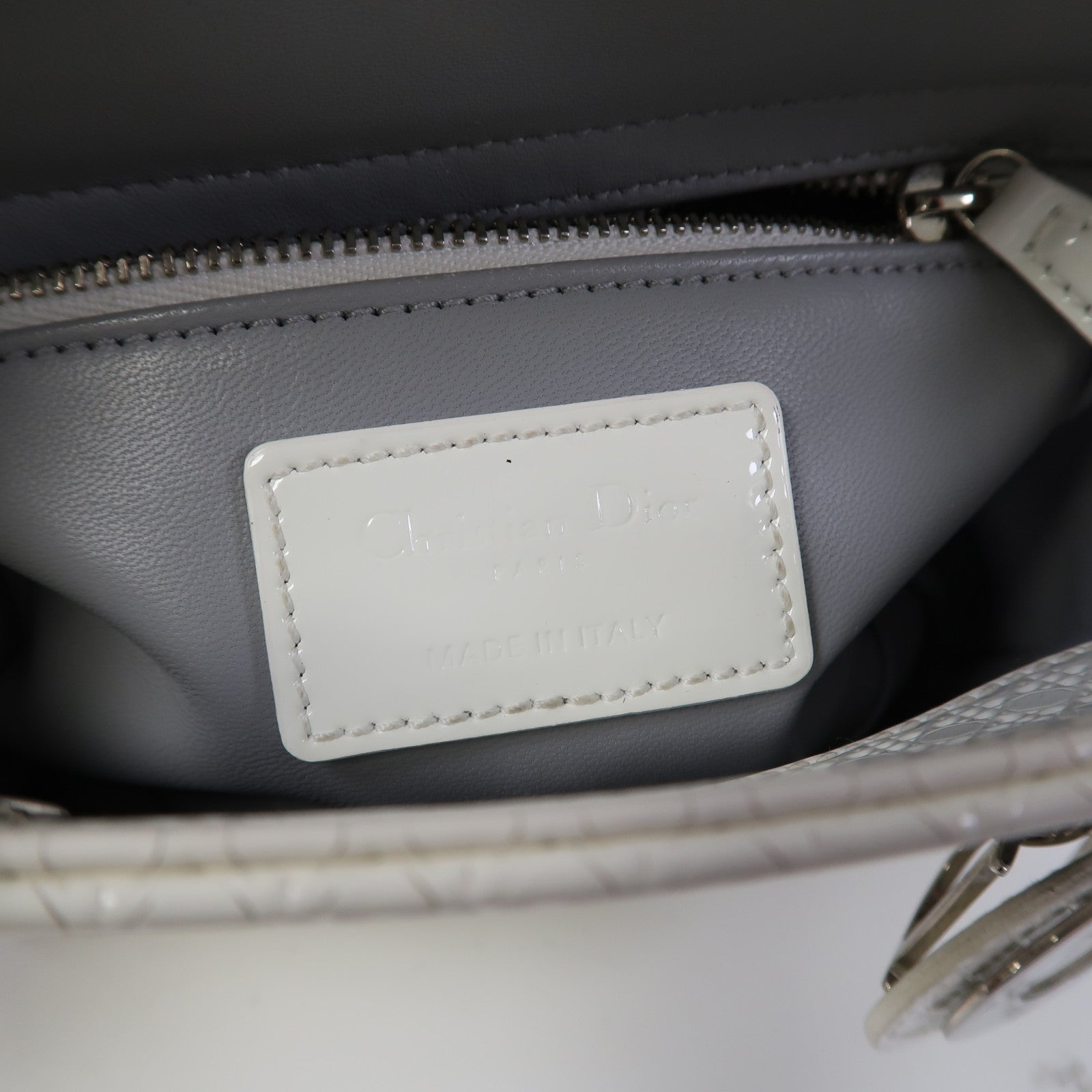 Dior 漆皮皮革Mini Lady Dior銀扣手挽肩背兩用袋白色