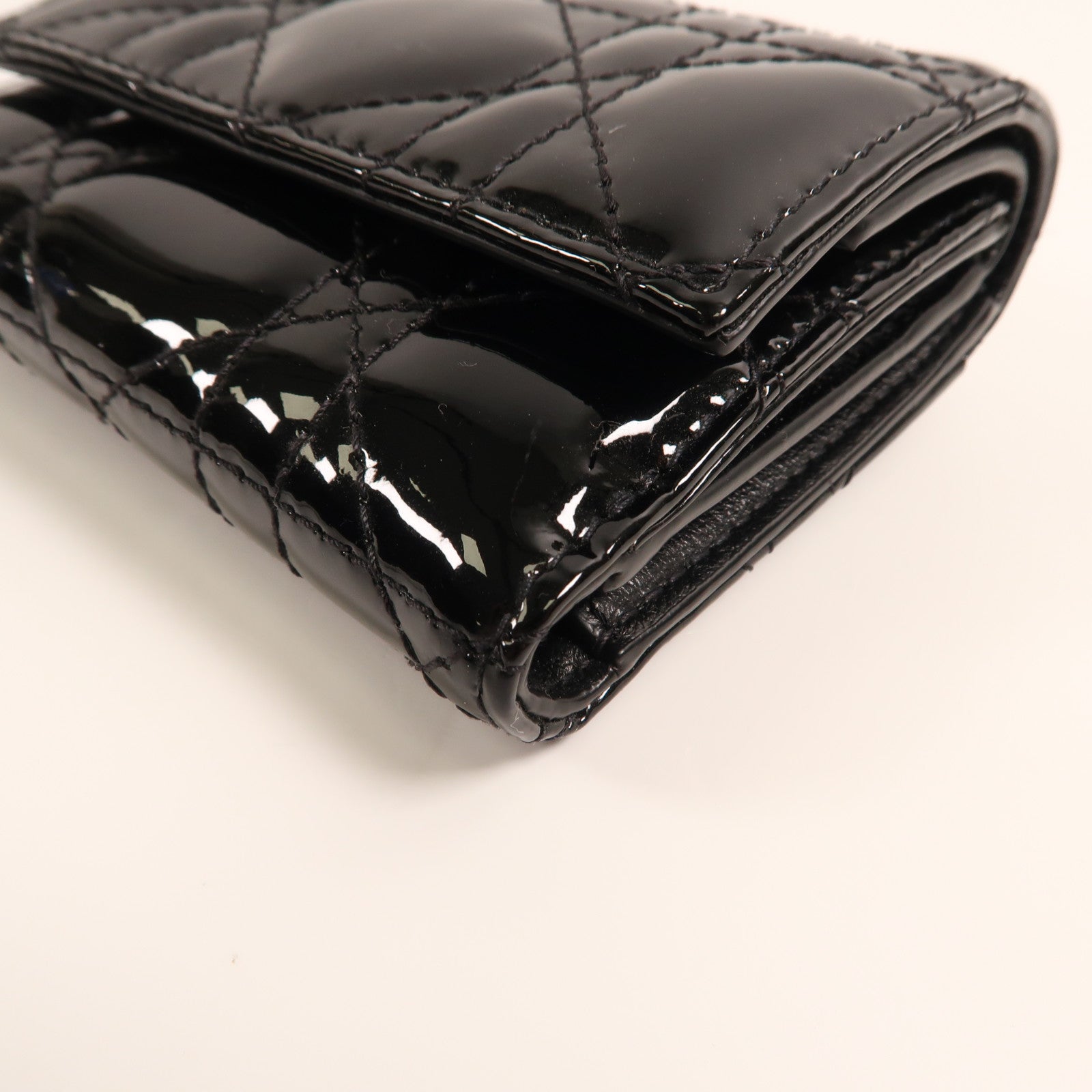 Dior 漆皮皮革Wallet金扣折疊錢包黑色
