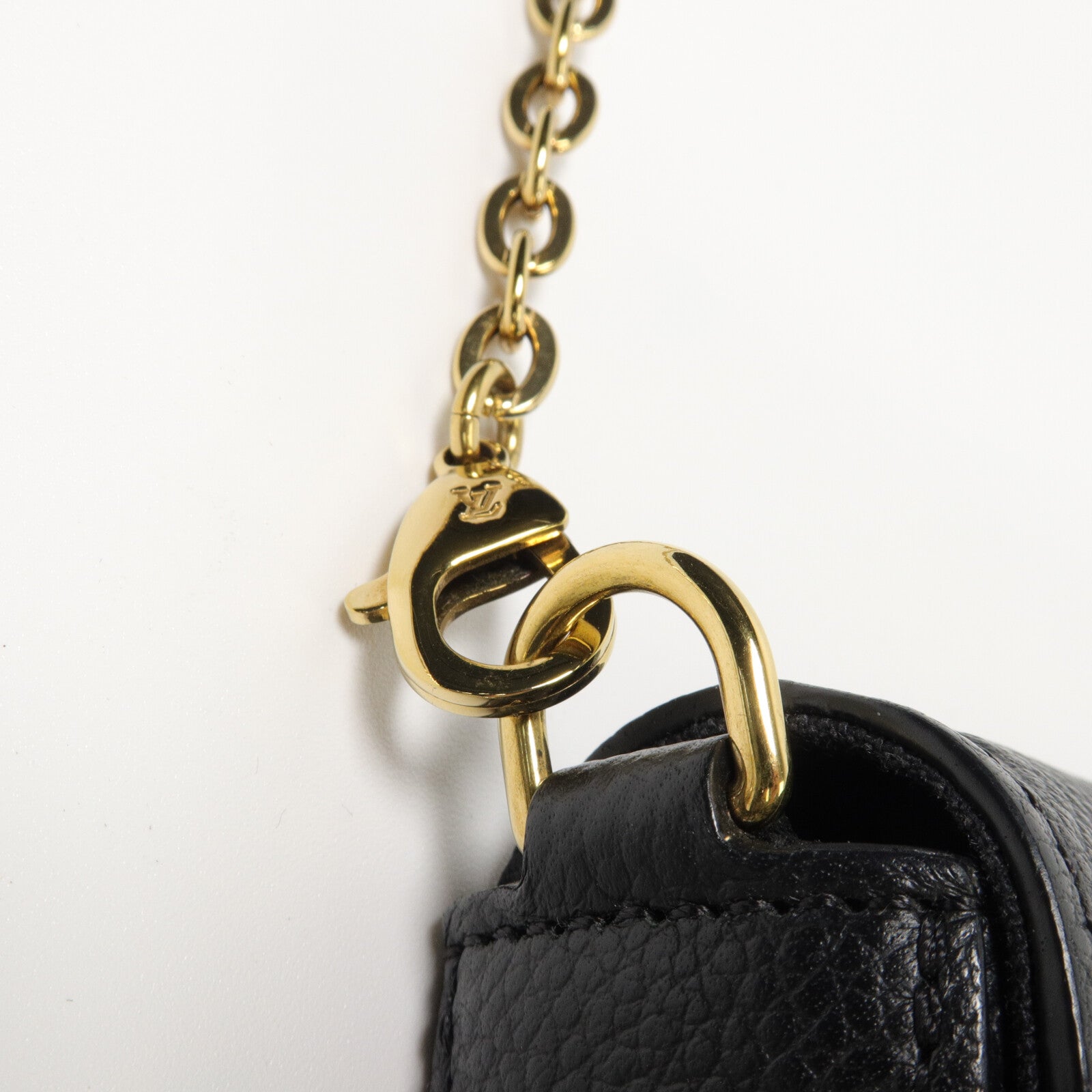 LOUIS VUITTON Monogram Empreinte Felicie Pochette 金扣鏈帶肩背袋