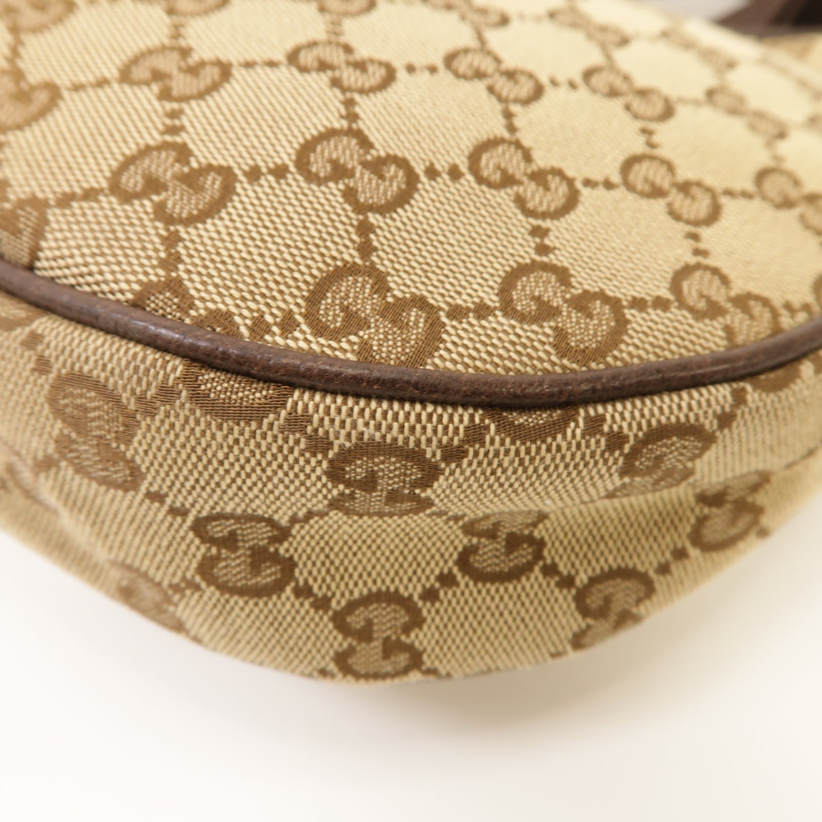 GUCCI 帆布Shoulder Bag銀扣肩背袋啡色