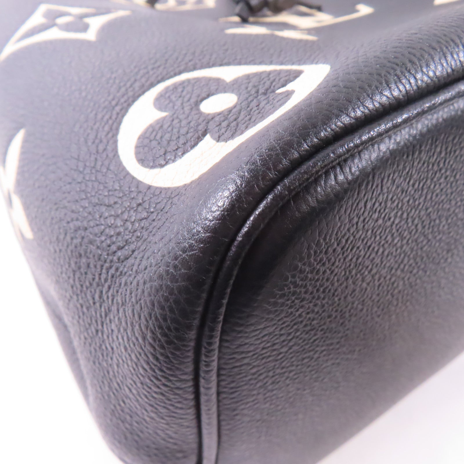 LOUIS VUITTON Monogram Empreinte Neo Noe金扣手挽肩背兩用袋黑色