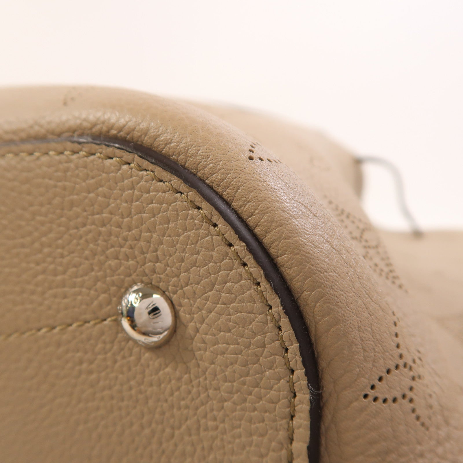 LOUIS VUITTON Mahina Girolata銀扣手挽肩背兩用袋