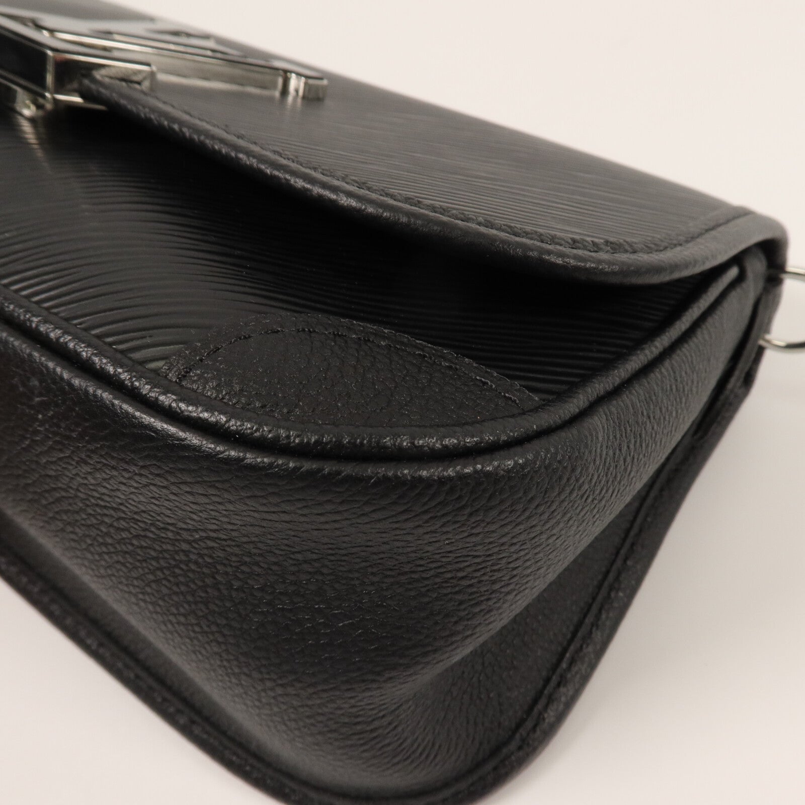 LOUIS VUITTON Epi Buci肩背袋