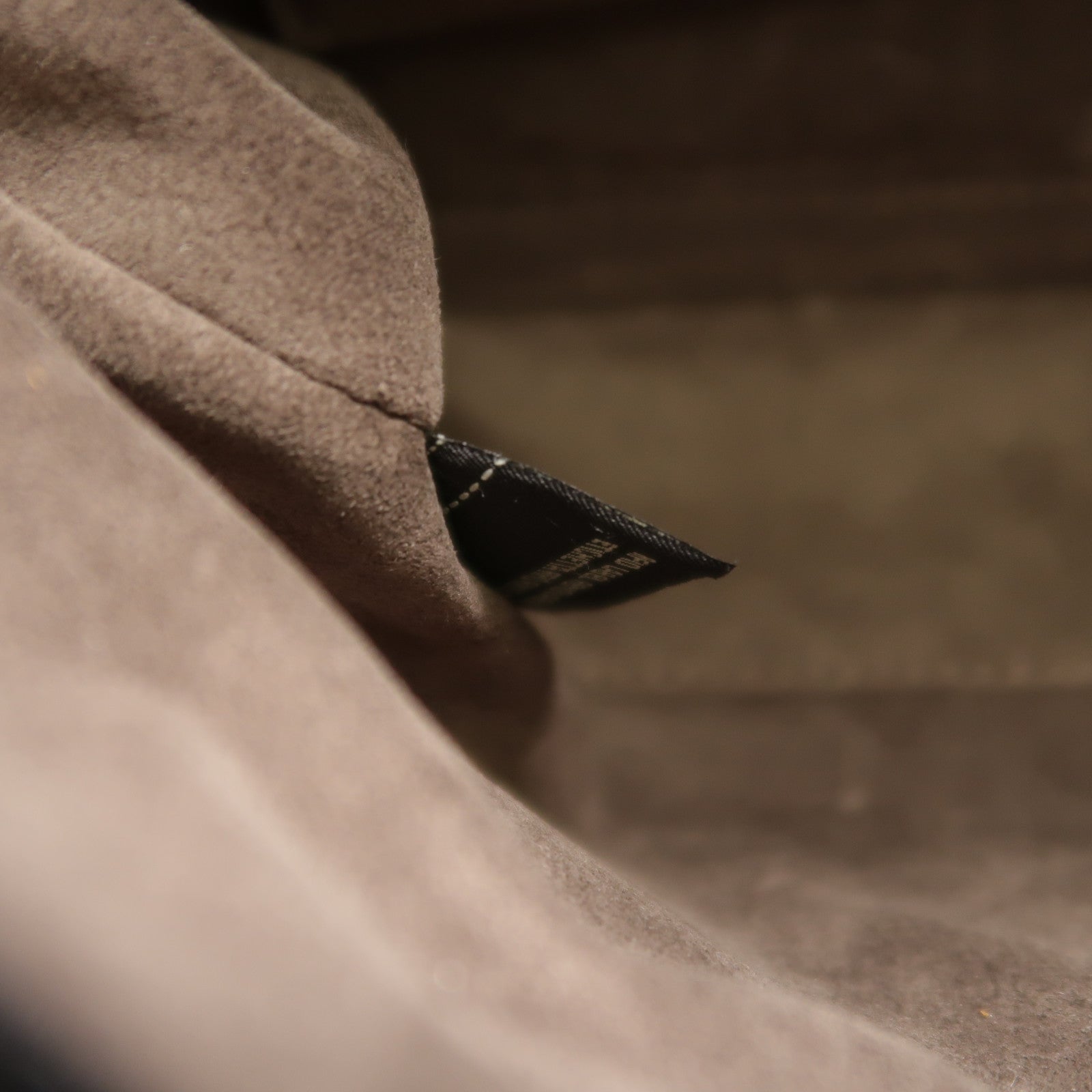 FENDI 牛皮皮革Dotcom手挽肩背兩用袋