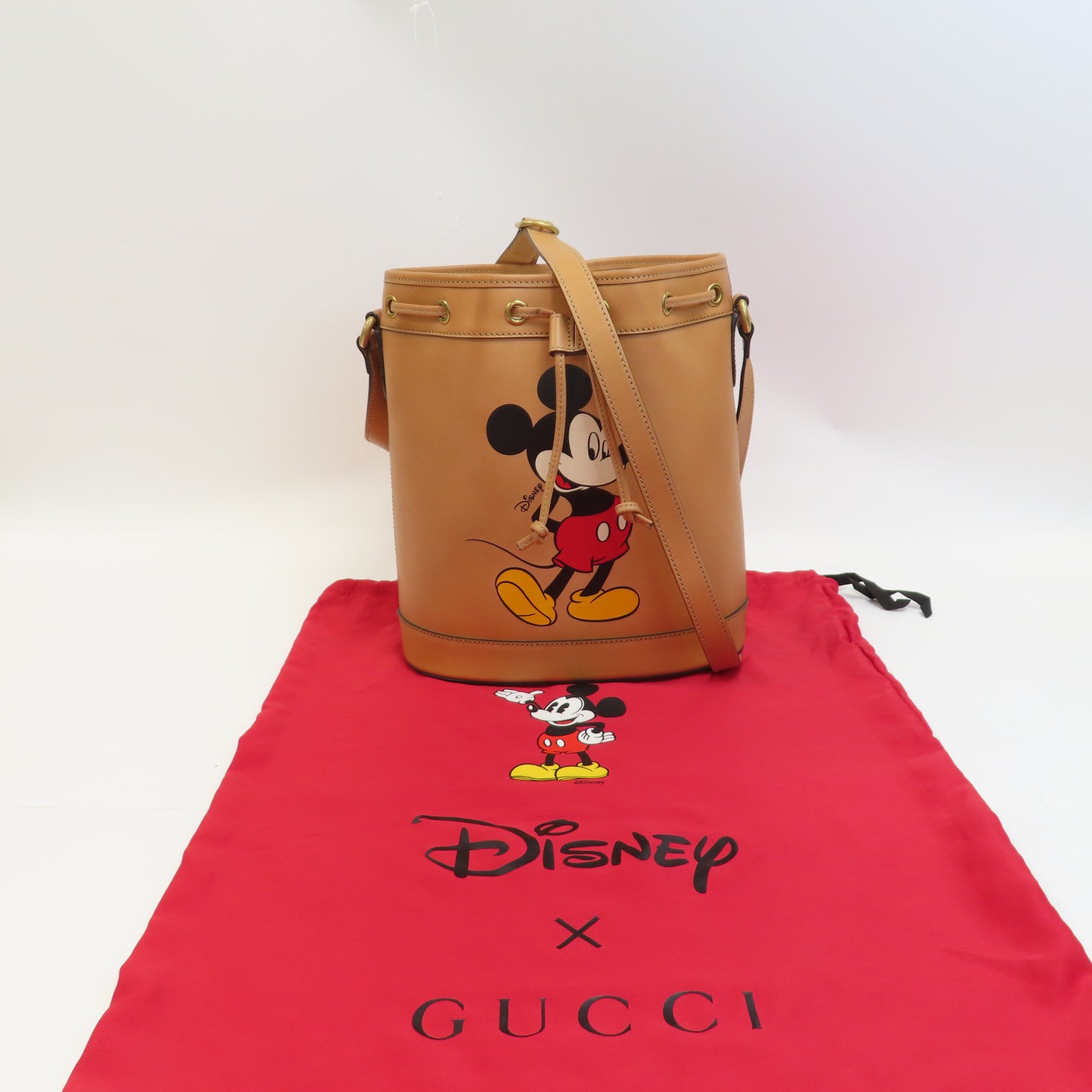 【新品未使用・送料無料】Disney✖︎GUCCI 限定 GUCCI 塗層帆布Disney x Gucci Mickey Mouse金扣腰包啡色– Brand