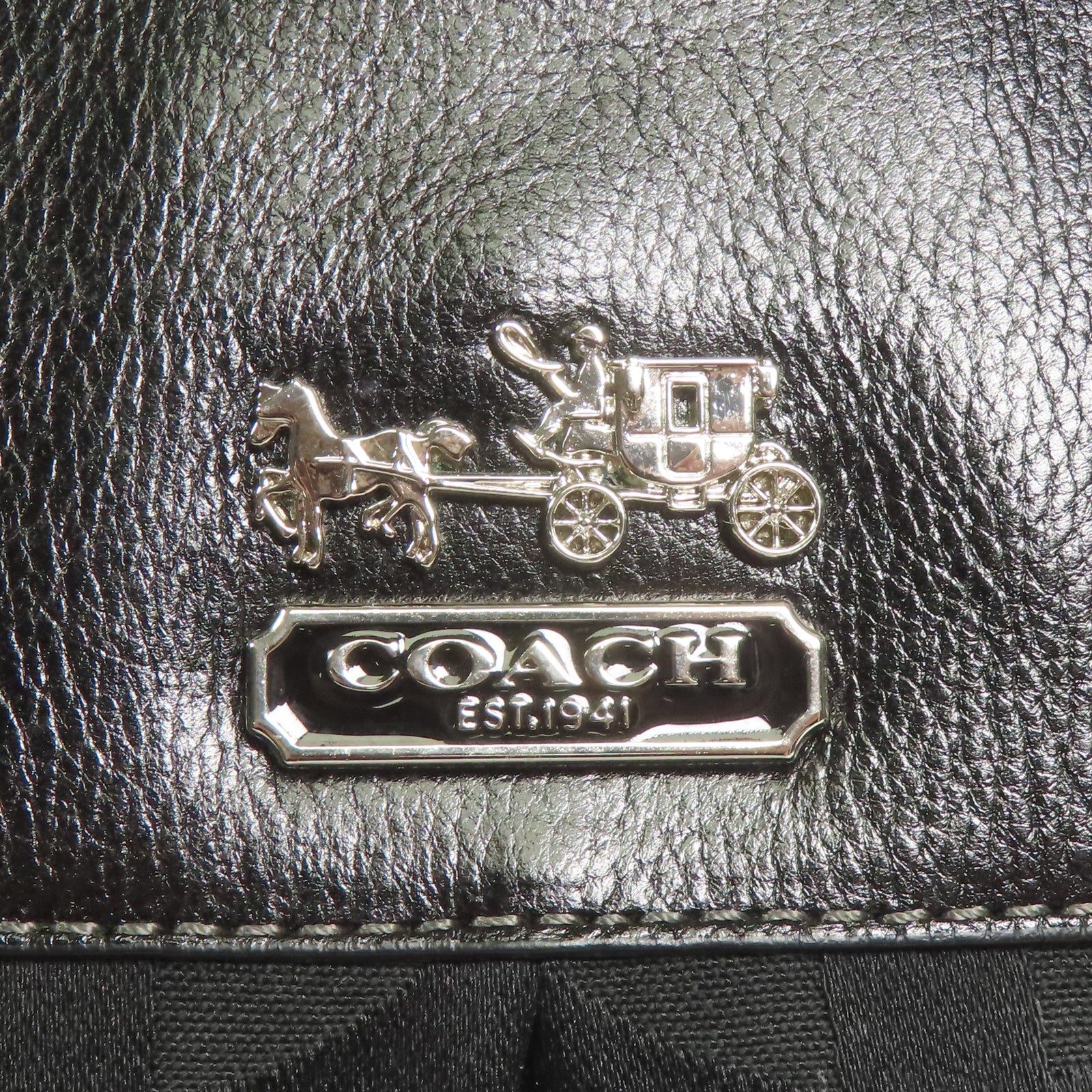 COACH 帆布Shoulder Bag銀扣手挽肩背兩用袋