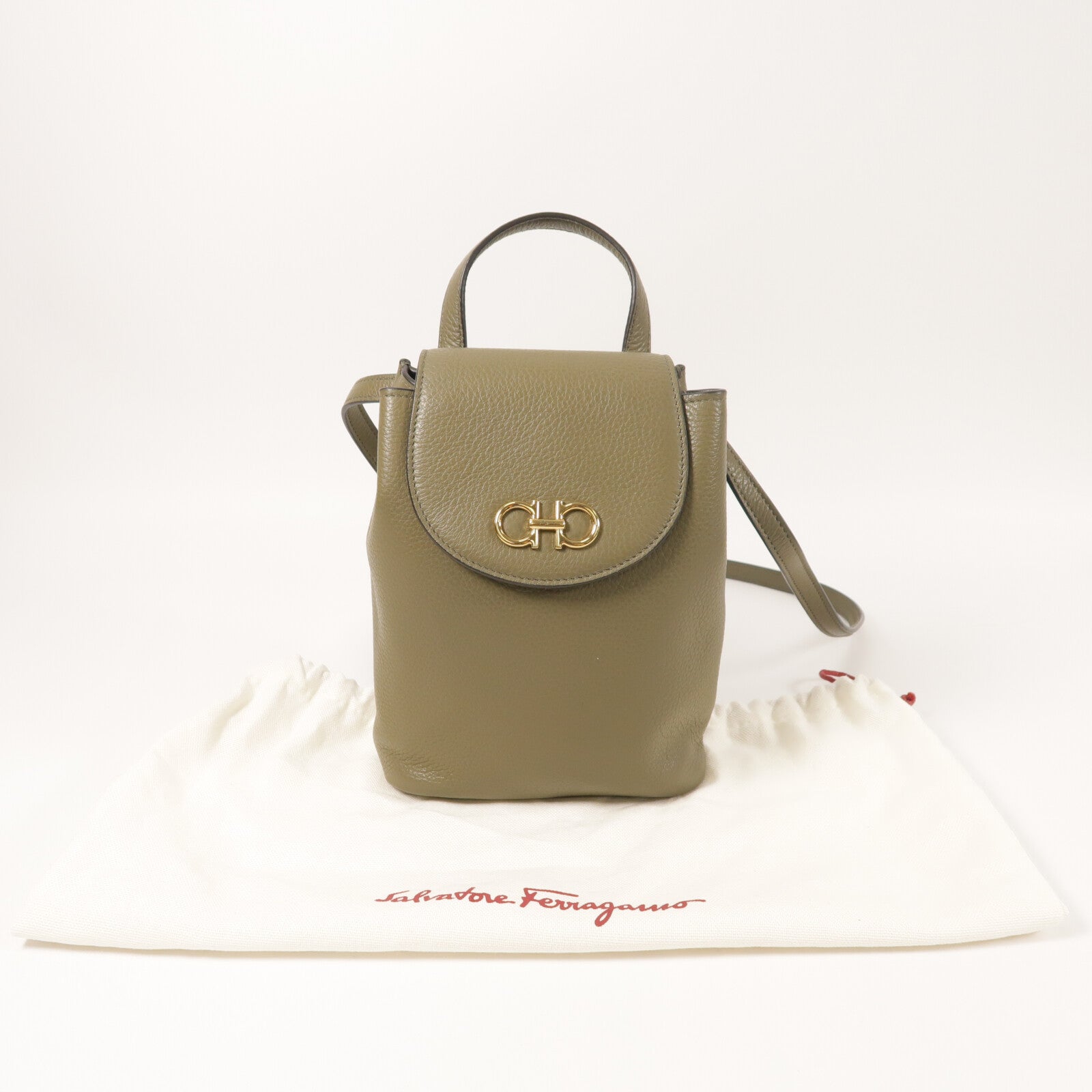 Salvatore Ferragamo 牛皮皮革Gancini金扣背包