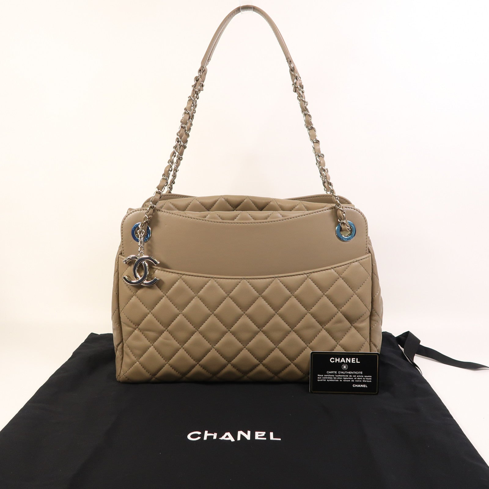 CHANEL 羊皮皮革Chain Shoulder銀扣鏈帶肩背袋