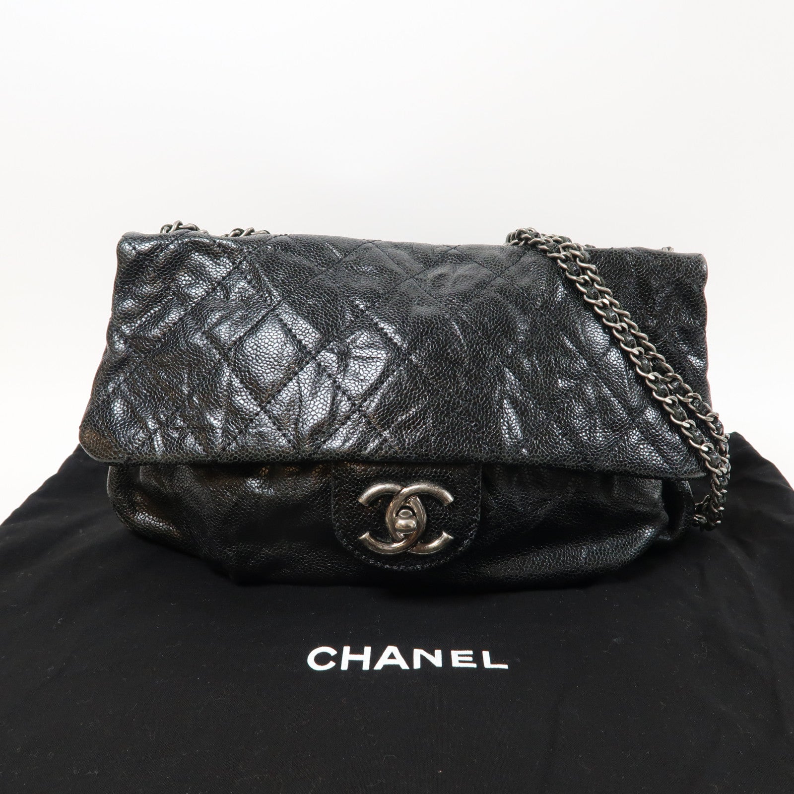 CHANEL 菱格牛皮皮革Chain Shoulder銀扣肩背袋黑色