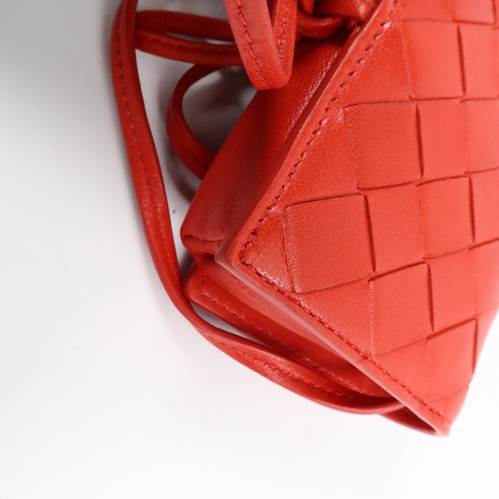 BOTTEGA VENETA 羊皮皮革Shoulder Bag肩背袋