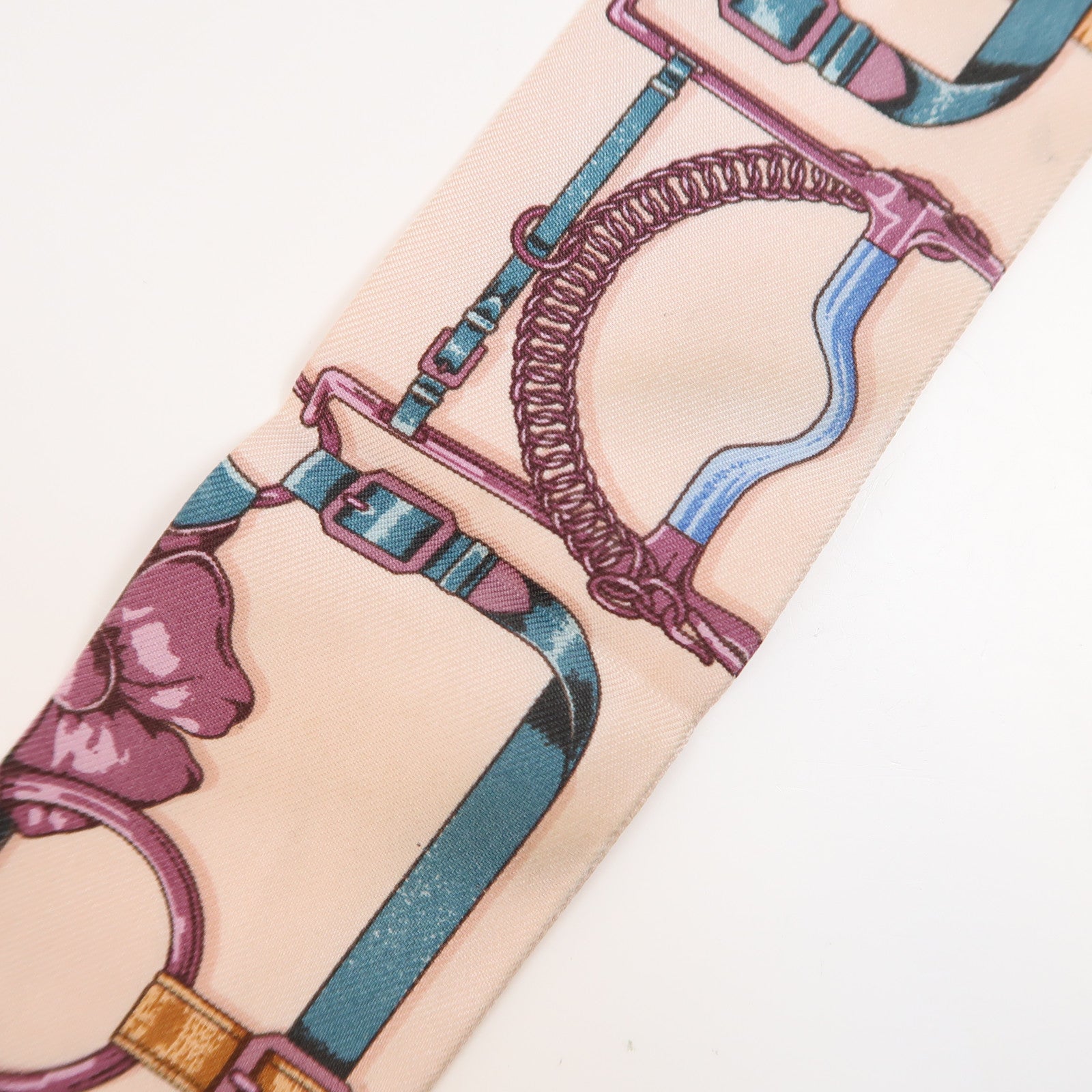HERMES 絲質Twilly絲巾