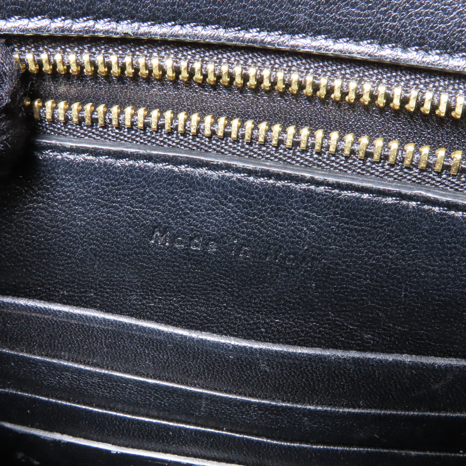 CELINE 牛皮皮革Trotteur金扣肩背袋黑色