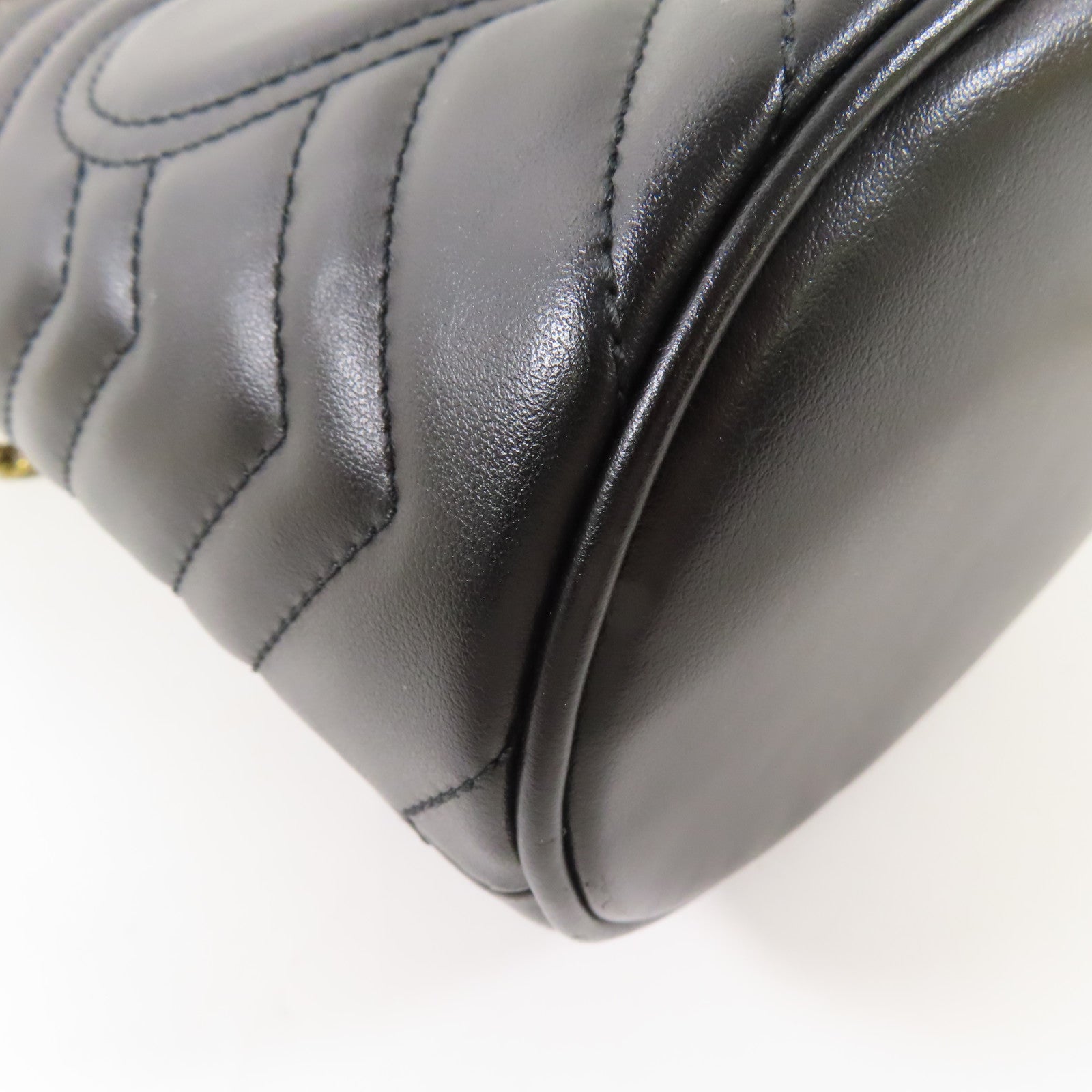 GUCCI 【激減優惠】牛皮皮革GG Marmont金扣肩背袋