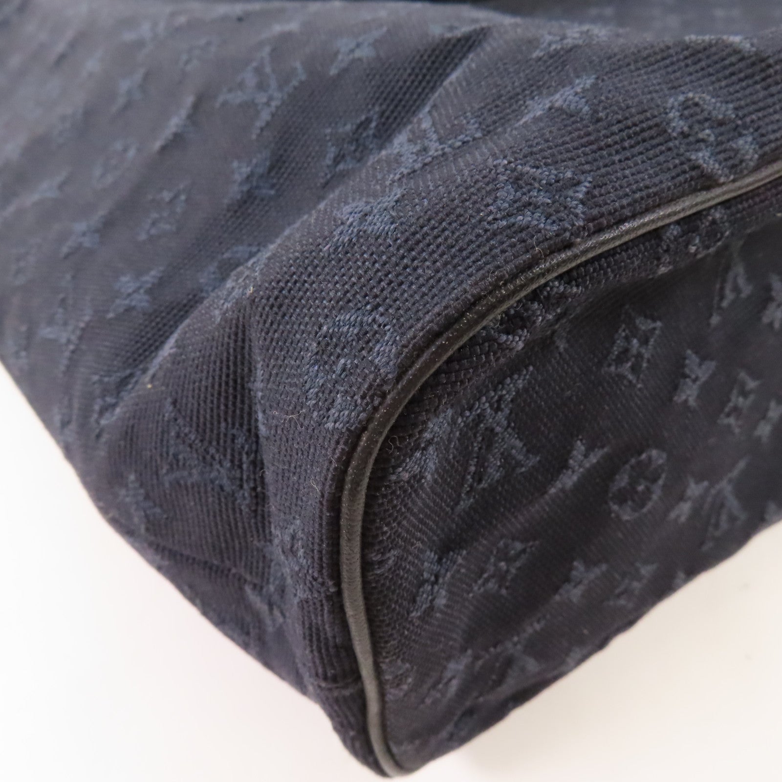 LOUIS VUITTON Monogram Mini Lucille GM金扣肩背袋/手挽袋