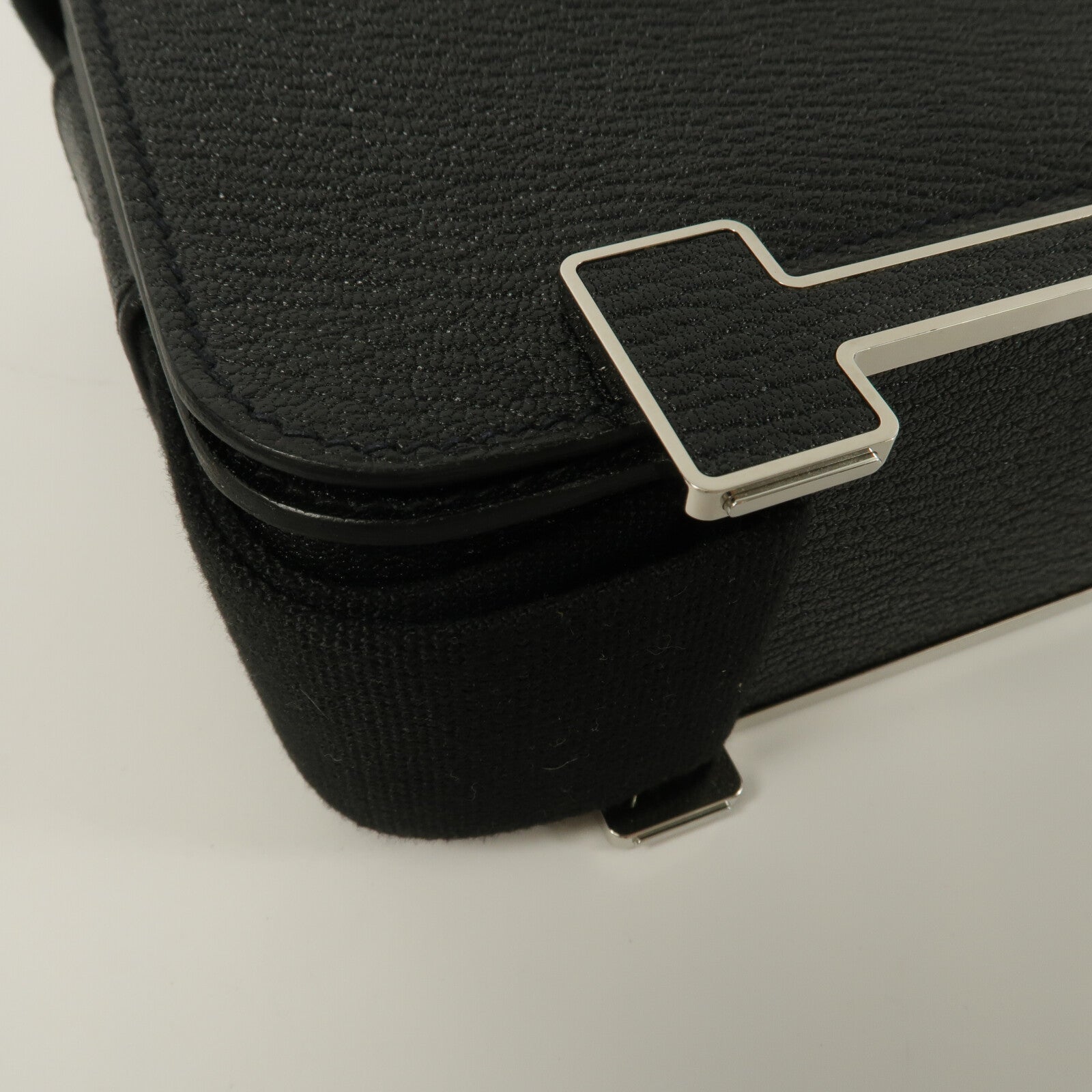 HERMES Chevre皮革Geta肩背袋Noir