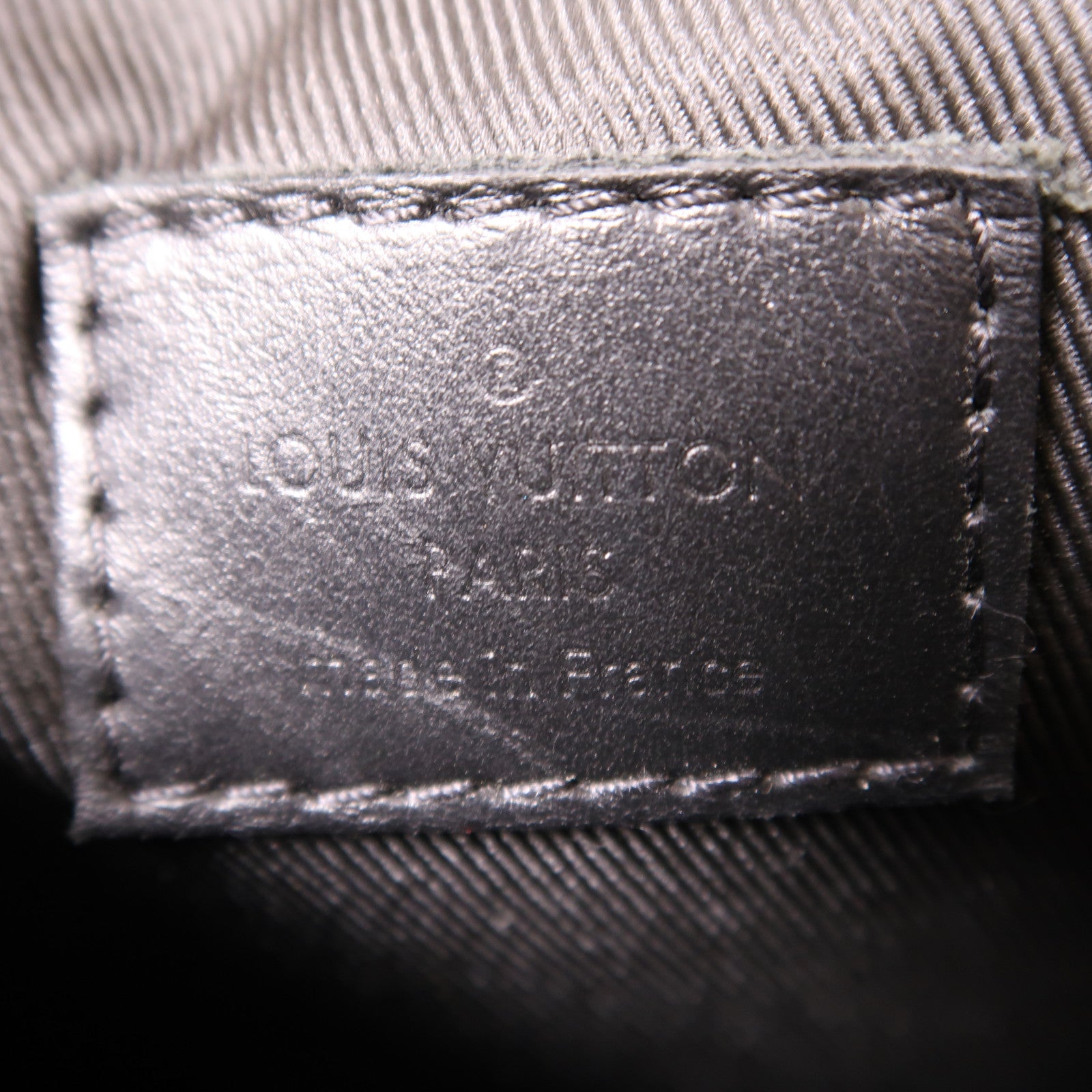 LOUIS VUITTON S-Lock Vertical Wearable Wallet Shoulder Bag M82535 Monogram Brown