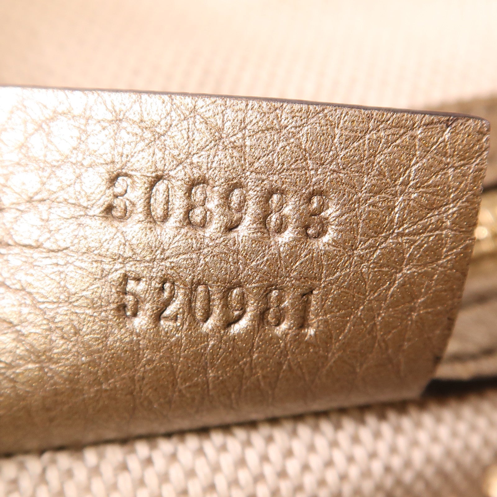 GUCCI 牛皮皮革Chain Shoulder Bag金扣鏈帶肩背袋