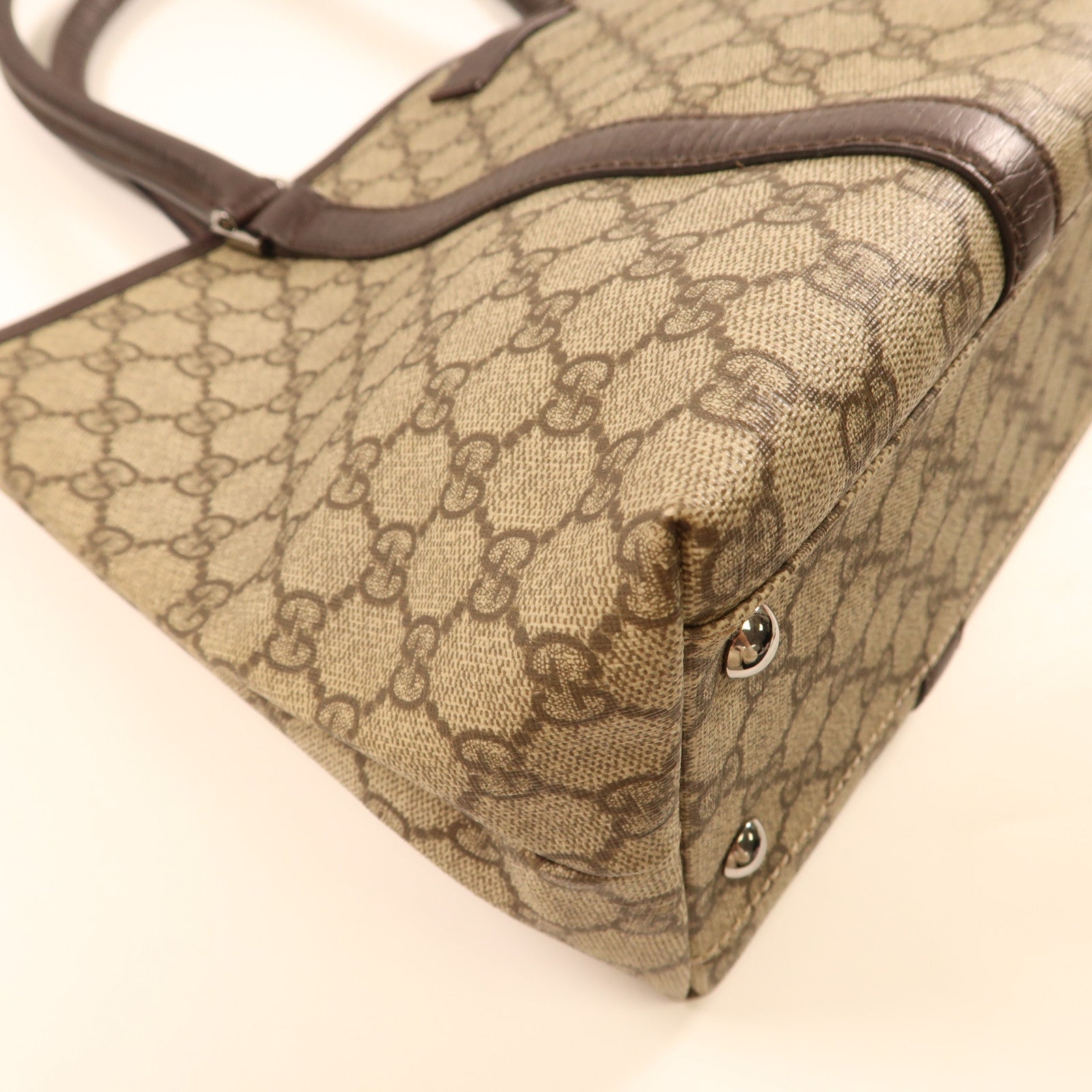 GUCCI 塗層帆布GG Supreme Tote Bag銀扣肩背袋啡色