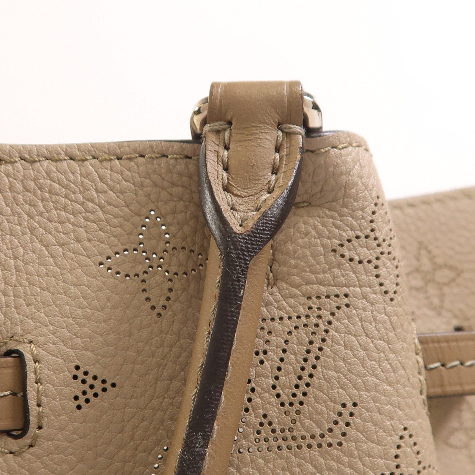 LOUIS VUITTON Mahina Girolata銀扣手挽肩背兩用袋