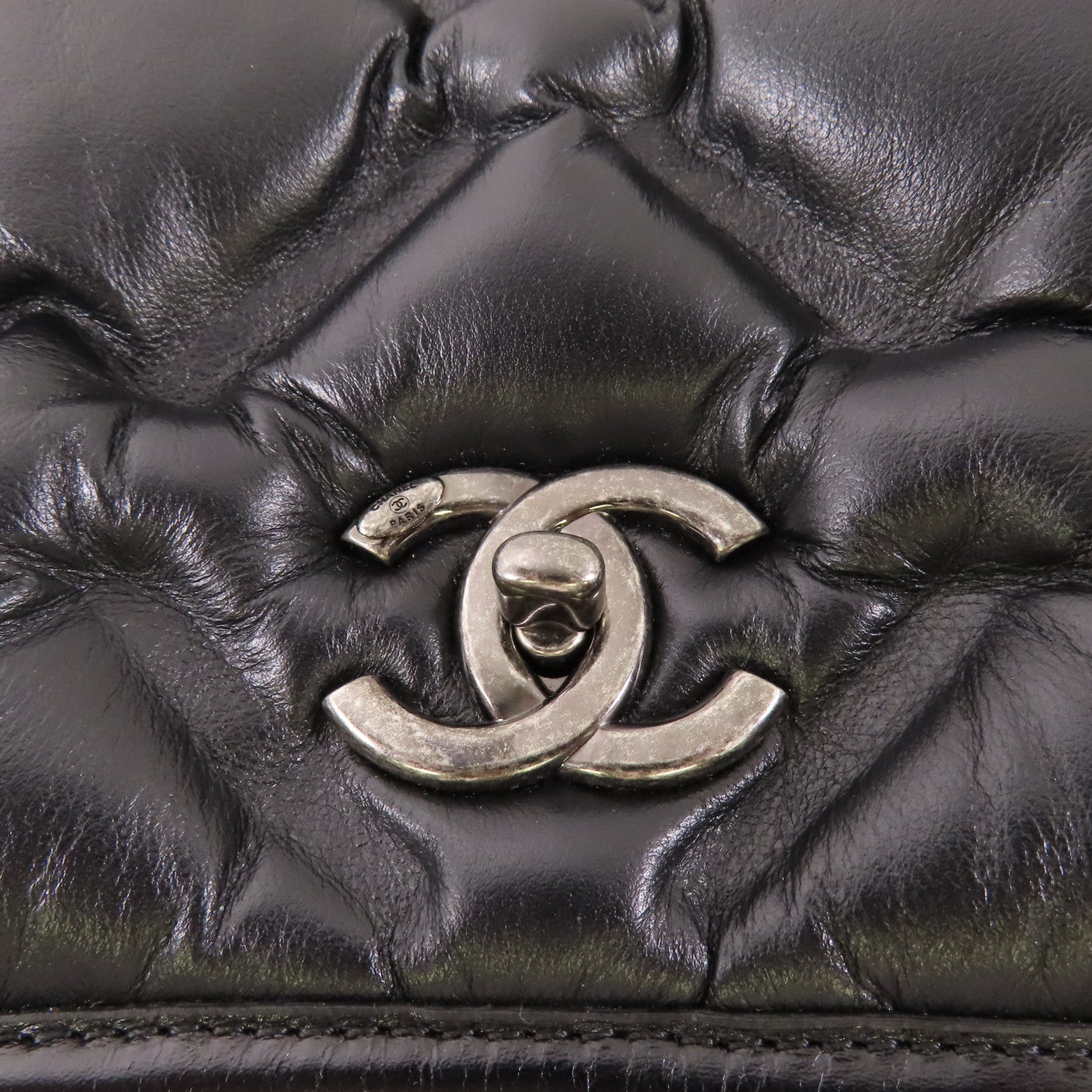 CHANEL 牛皮皮革Bubble鏈帶肩背袋