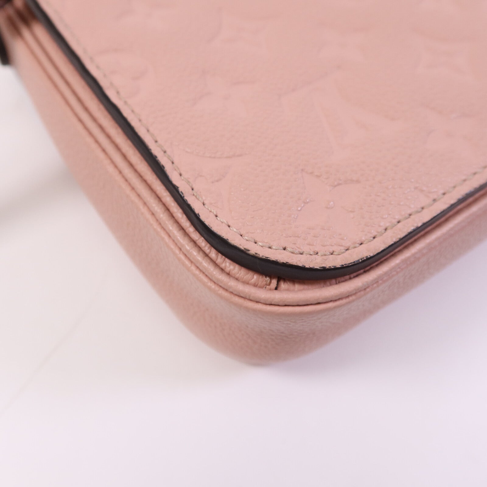 LOUIS VUITTON Monogram Empreinte Pochette Metis金扣手挽肩背兩用袋