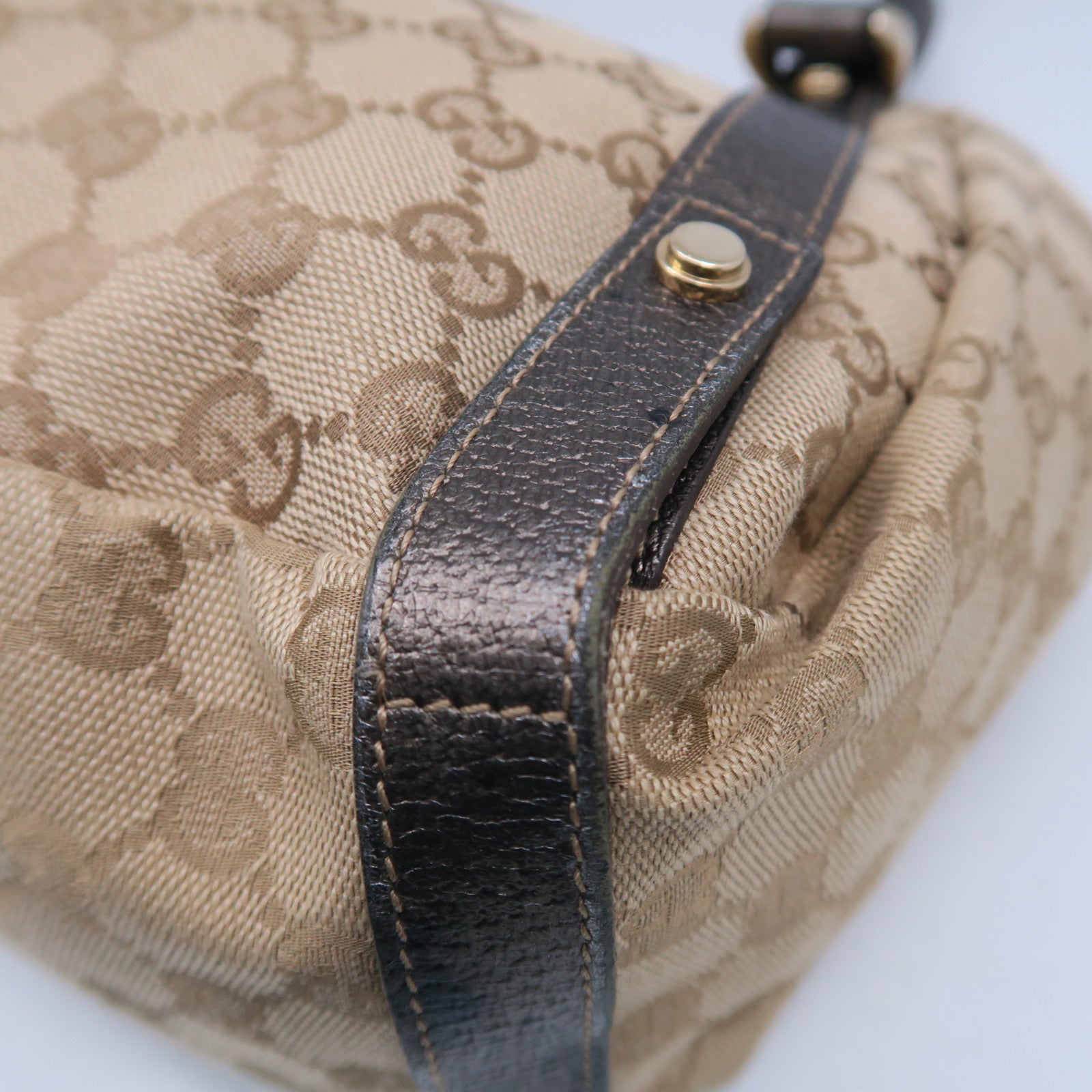 GUCCI 【激減優惠】帆布Shoulder Bag金扣肩背袋啡色/灰色