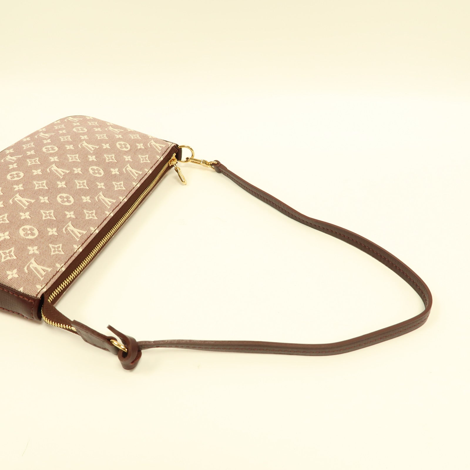 LOUIS VUITTON 【激減優惠】Monogram Idylle Pochette Accessories金扣肩背袋紅色