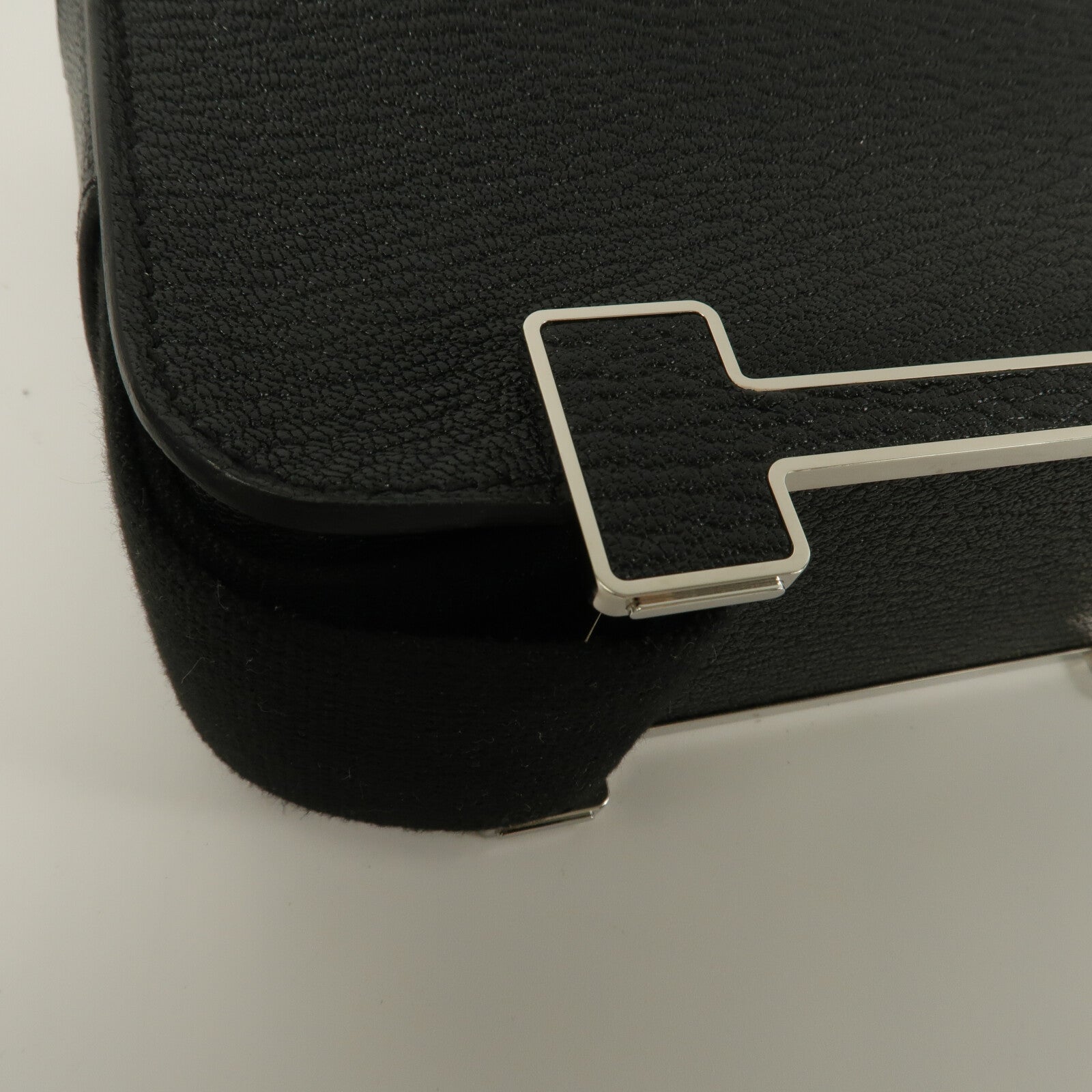 HERMES Chevre皮革Geta肩背袋Noir