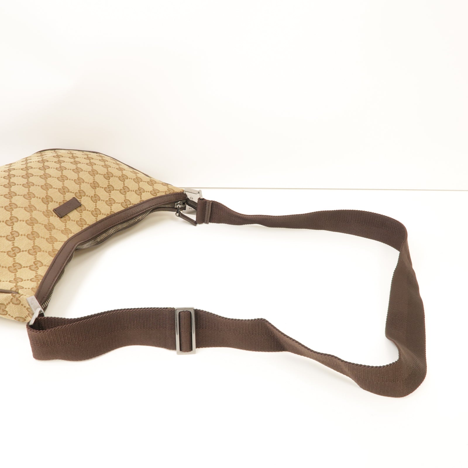 GUCCI 帆布Shoulder Bag銀扣肩背袋啡色