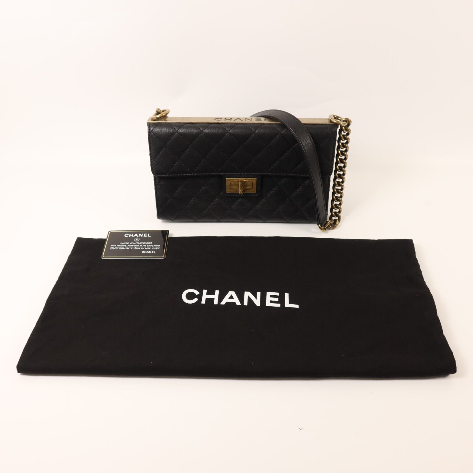 CHANEL 牛皮皮革2.55 Trendy Flap Bag金扣鏈帶肩背袋