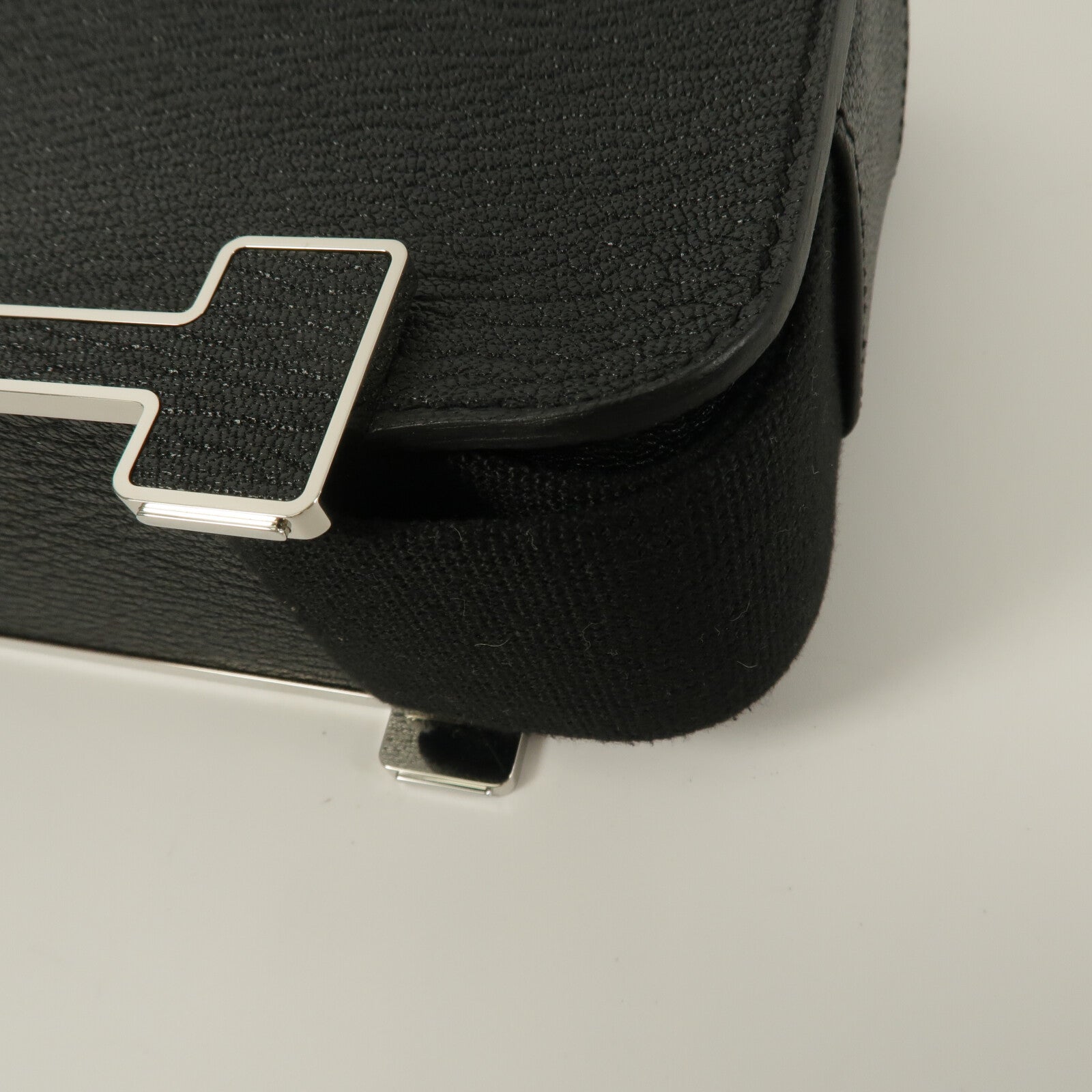 HERMES Chevre皮革Geta肩背袋Noir