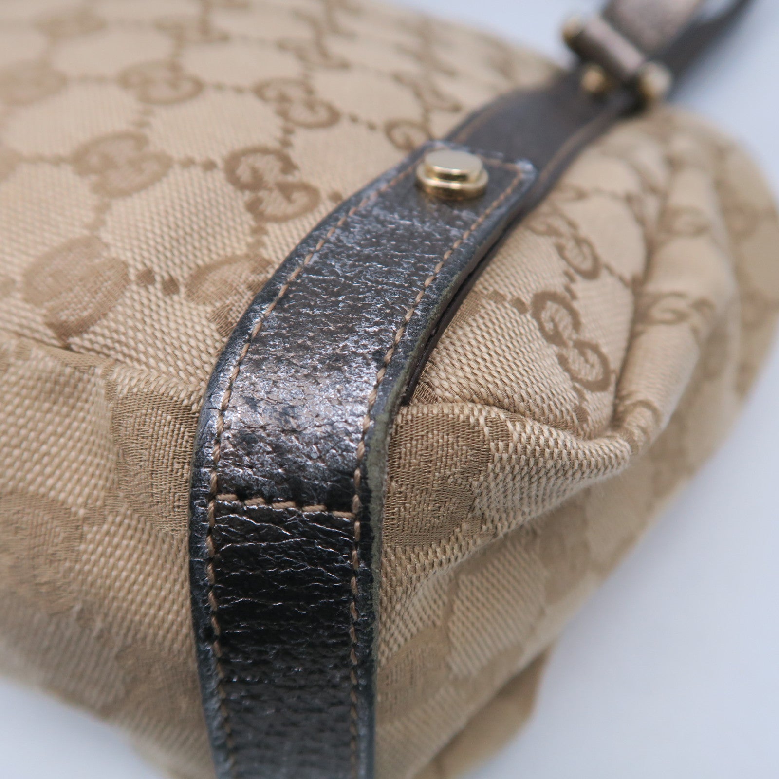 GUCCI 【激減優惠】帆布Shoulder Bag金扣肩背袋啡色/灰色