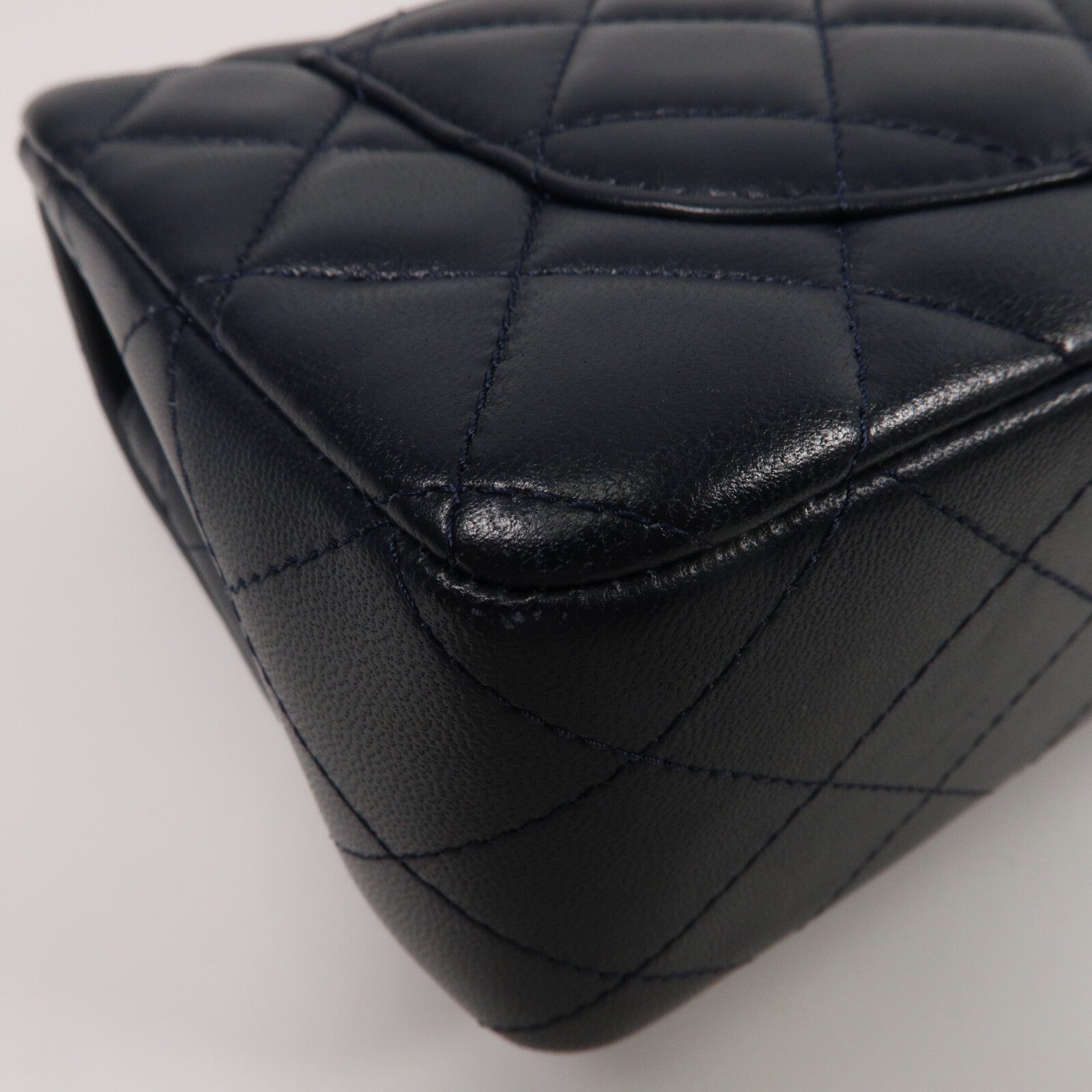 CHANEL 羊皮皮革Mini Classic 20鏈帶肩背袋