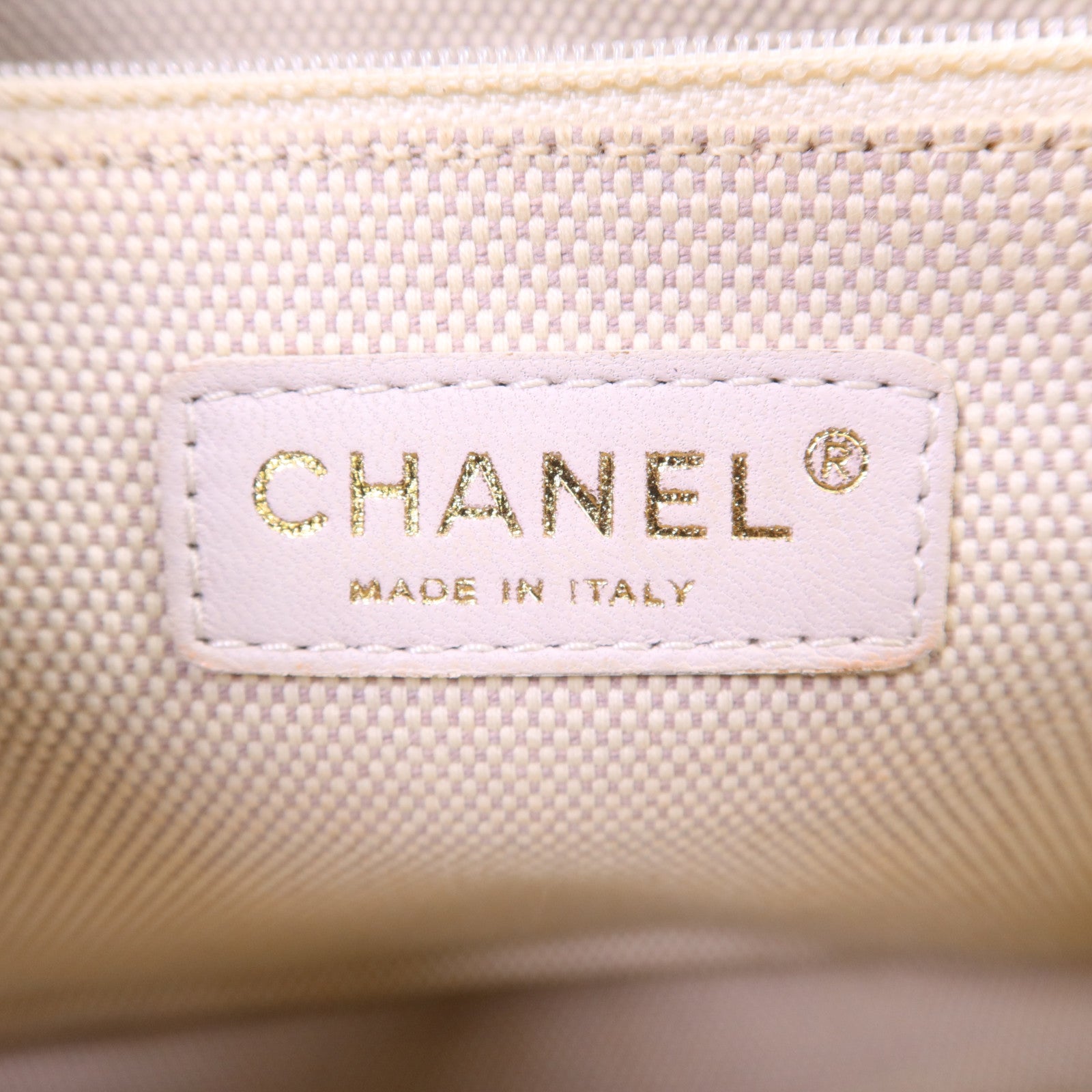 CHANEL 牛皮皮革Shoulder Bag金扣肩背袋