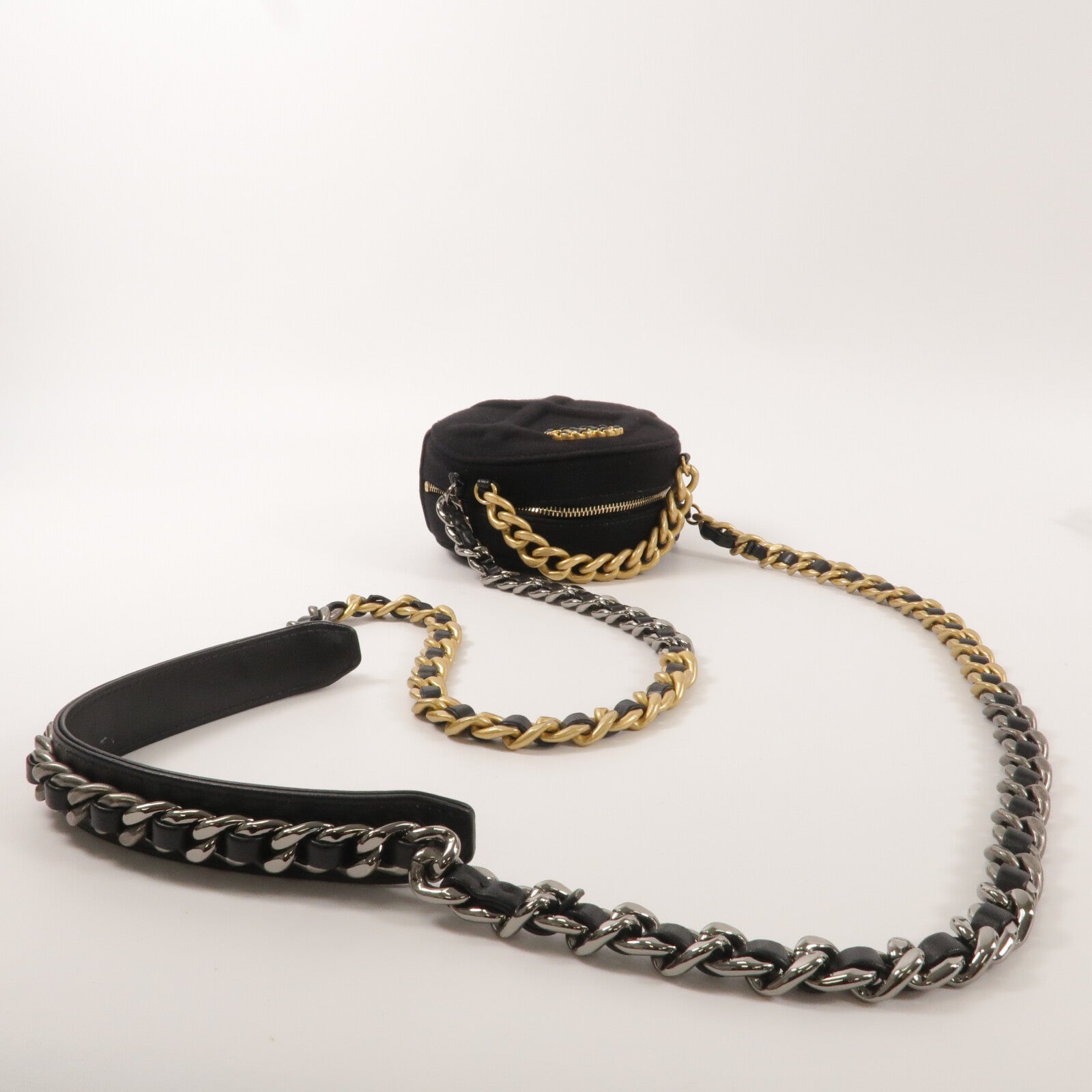 CHANEL 棉布Round 19 Clutch With Chain鏈帶手挽肩背兩用袋