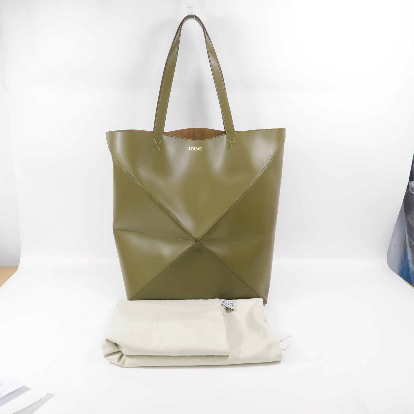 LOEWE 牛皮皮革Puzzle Fold Tote XL肩背袋