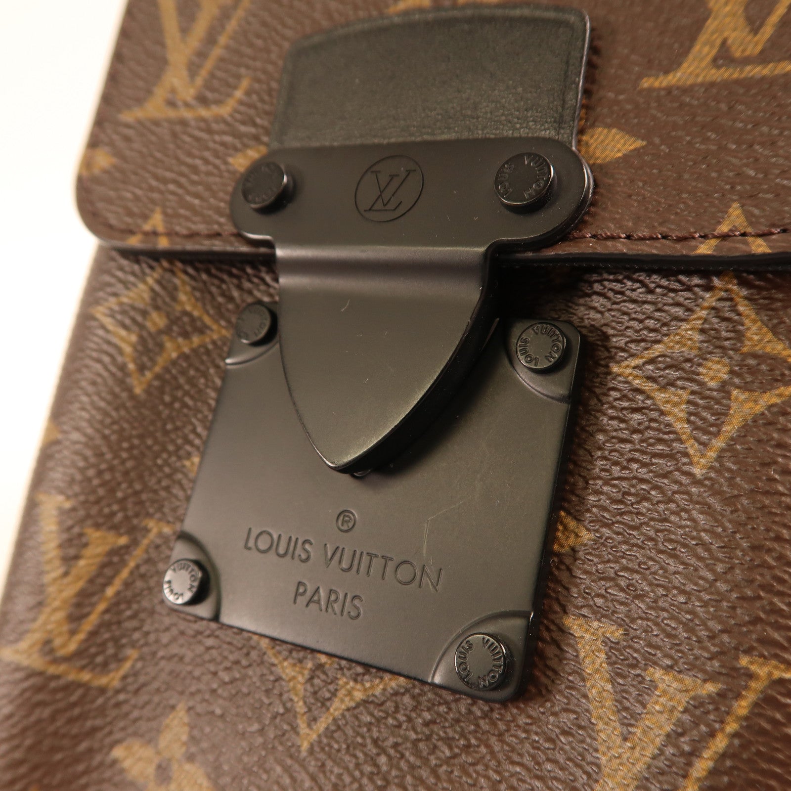 LOUIS VUITTON Monogram S-Lock肩背袋
