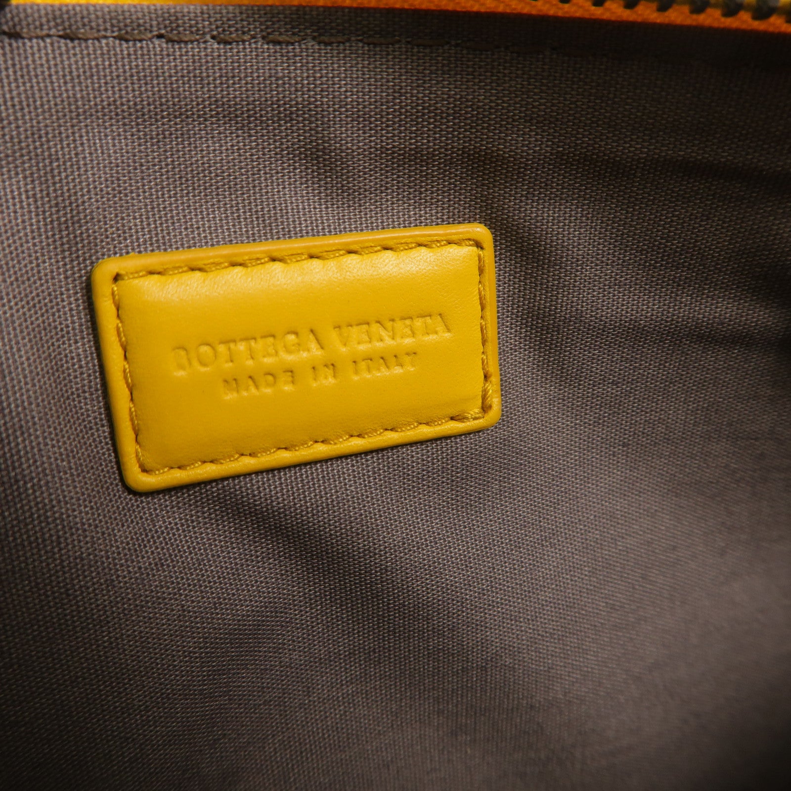 BOTTEGA VENETA 牛皮皮革Clutch手拿包