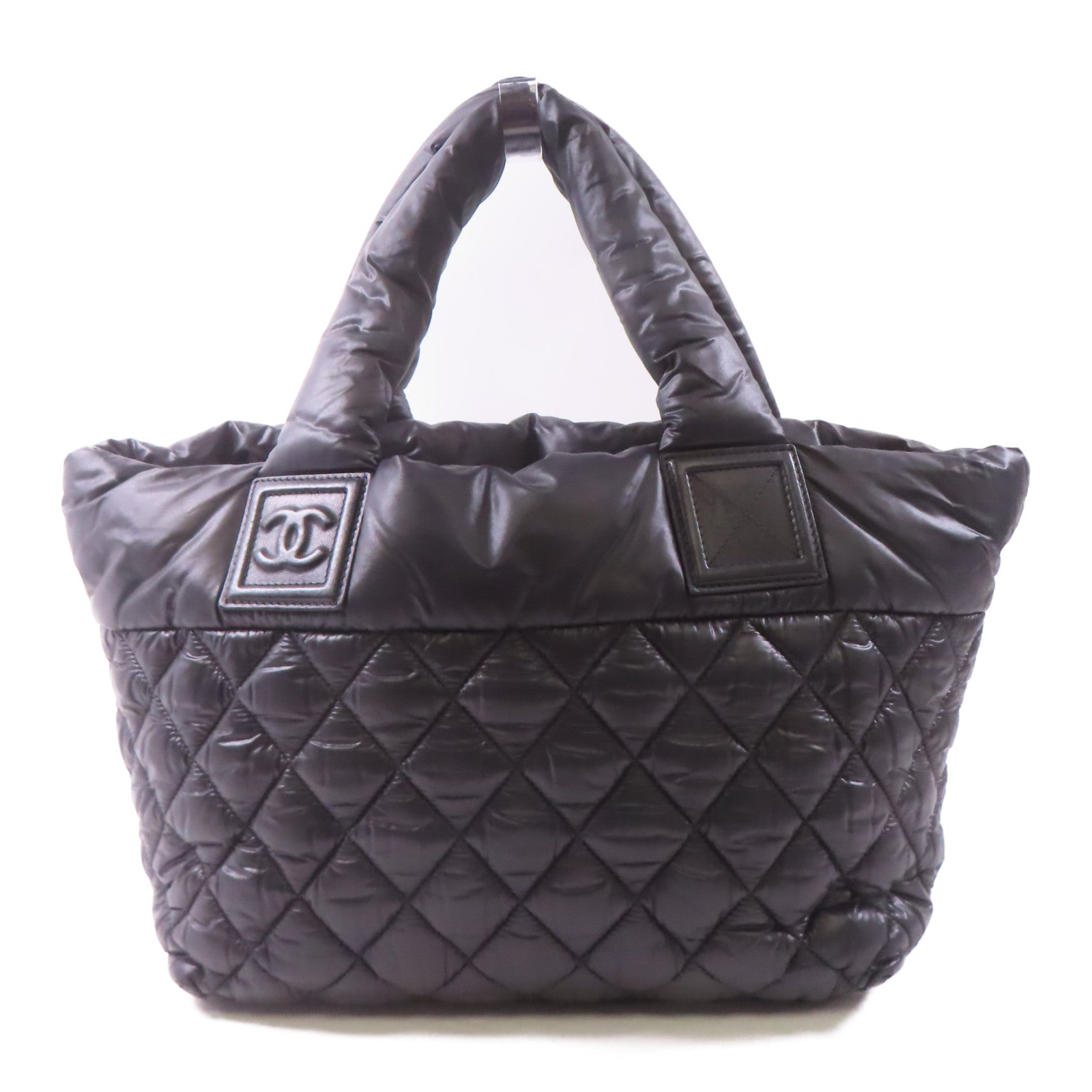 CHANEL 尼龍Coco Cocoon Bag銀扣肩背袋黑色