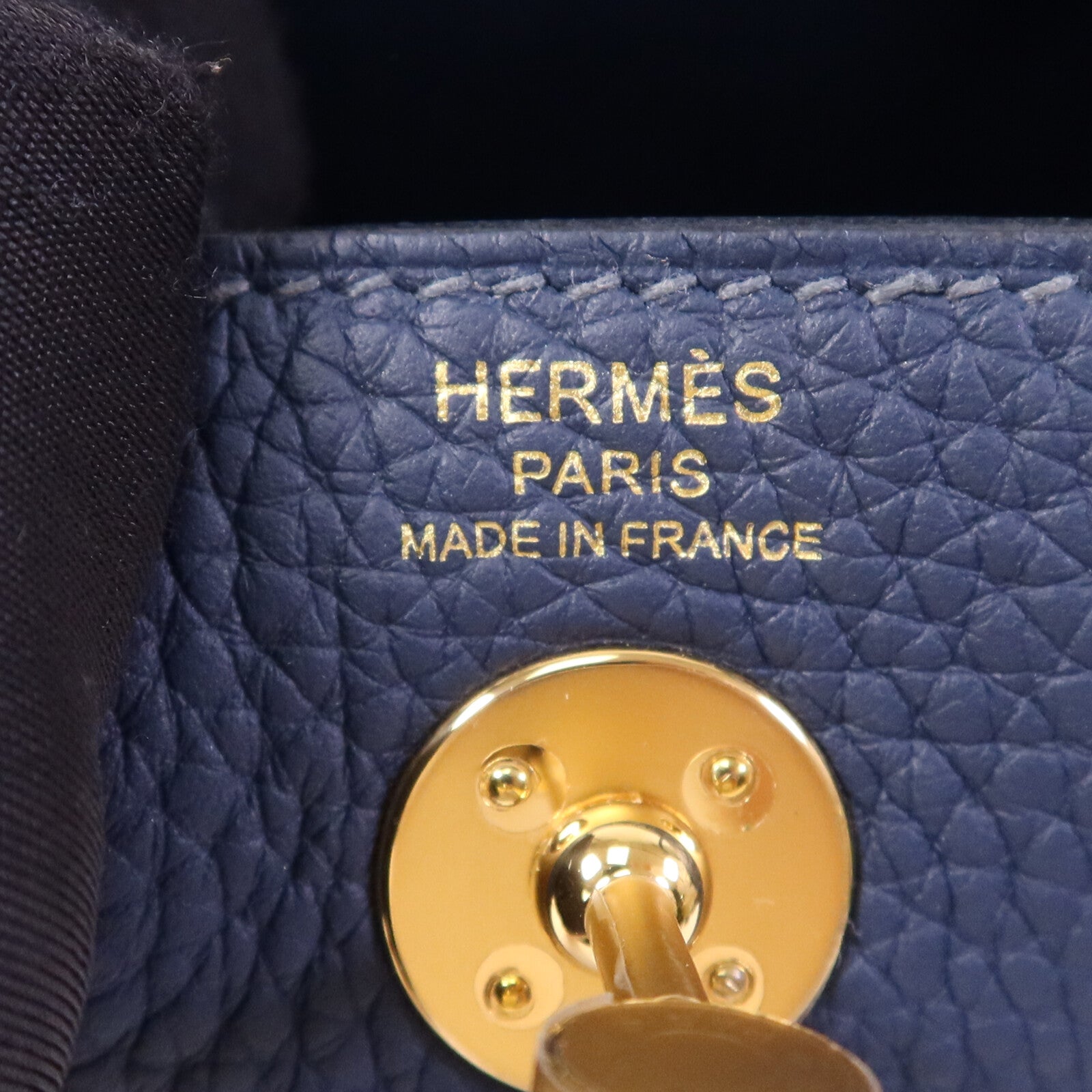 HERMES Clemence皮革Mini Lindy金扣手挽肩背兩用袋Bleu Nuit
