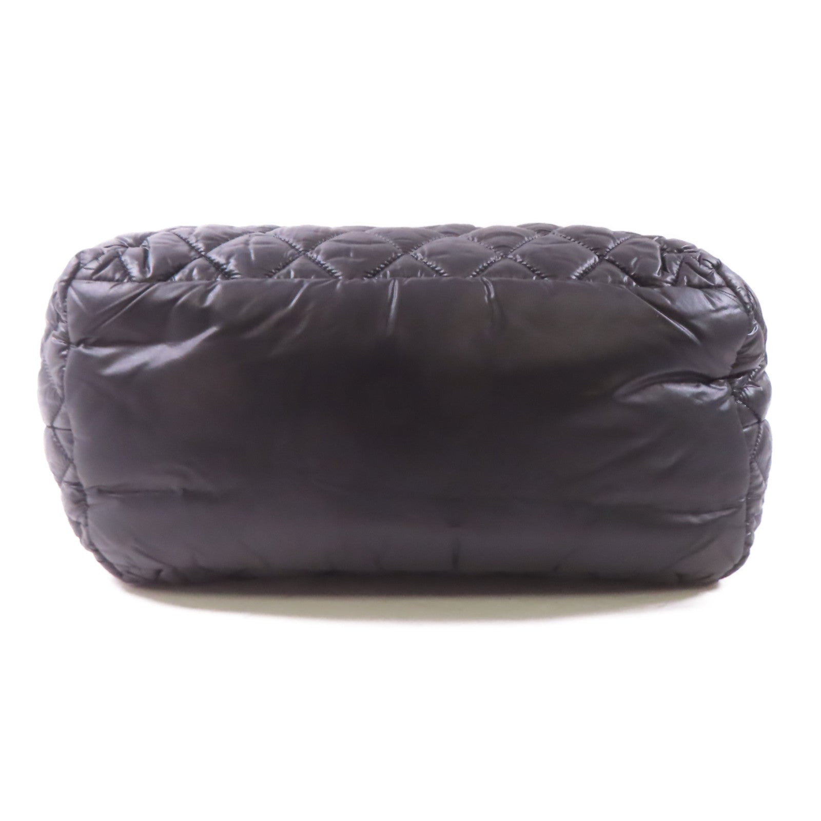 CHANEL 尼龍Coco Cocoon Bag銀扣肩背袋黑色