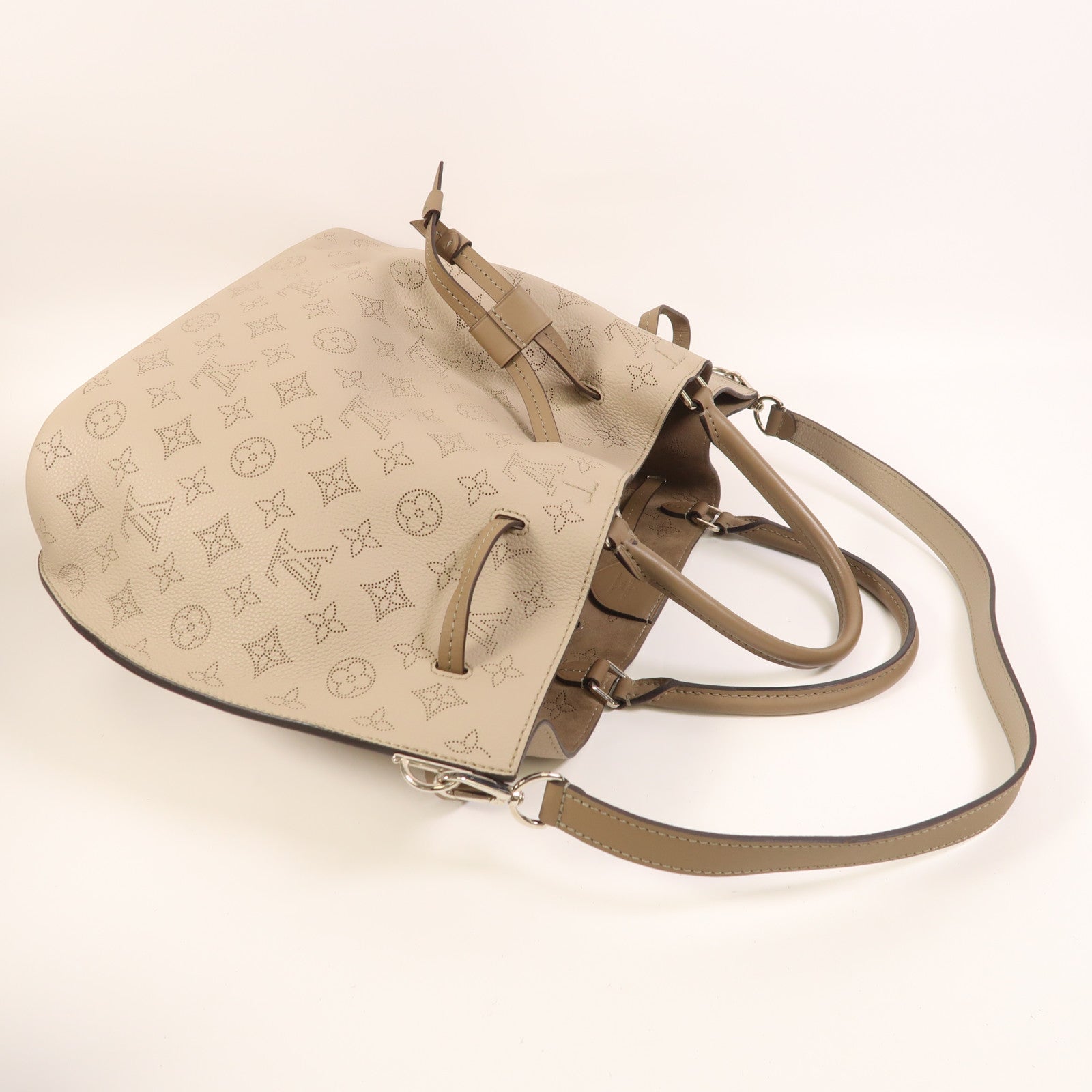 LOUIS VUITTON Mahina Girolata銀扣手挽肩背兩用袋