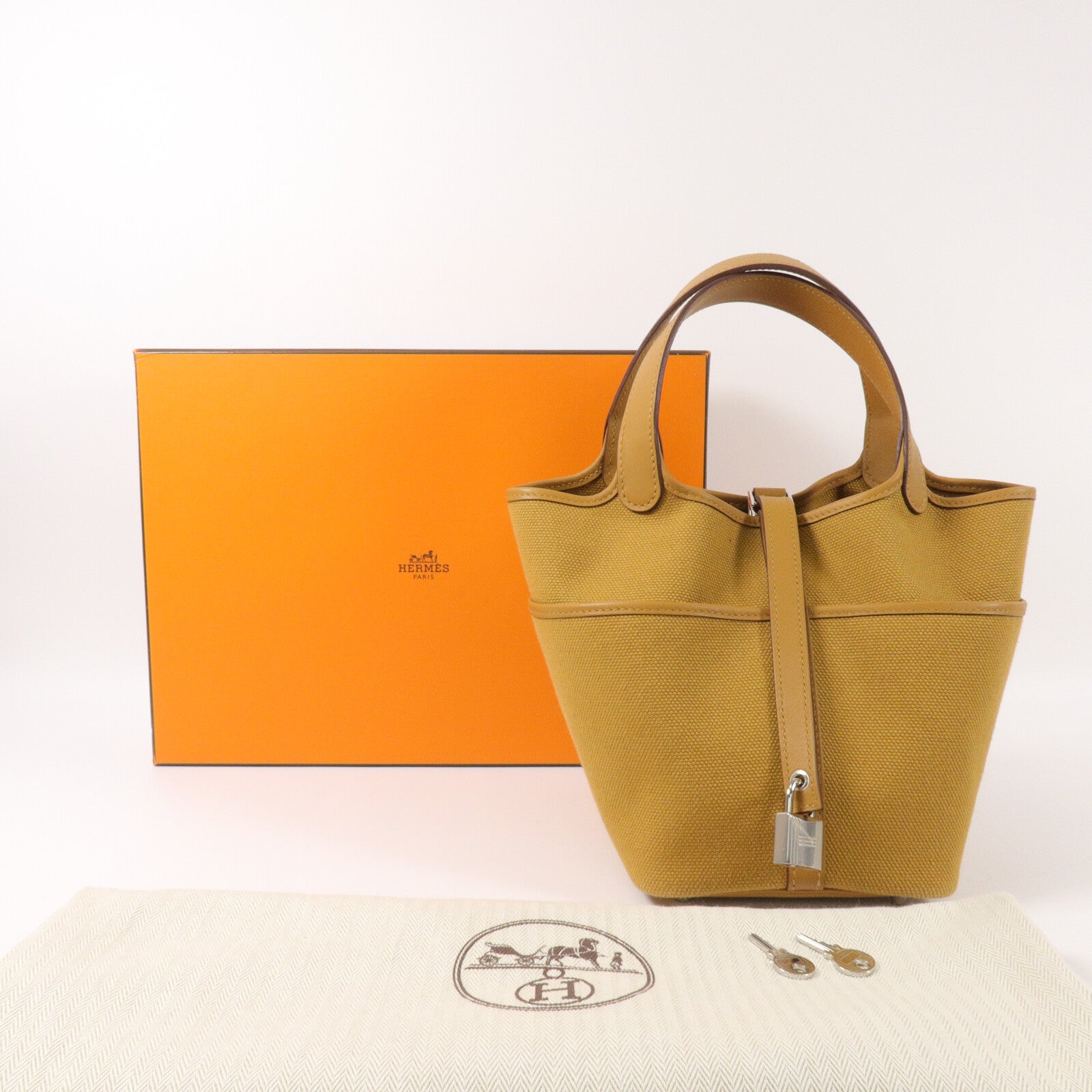 HERMES 帆布Picotin PM手挽袋Seasame