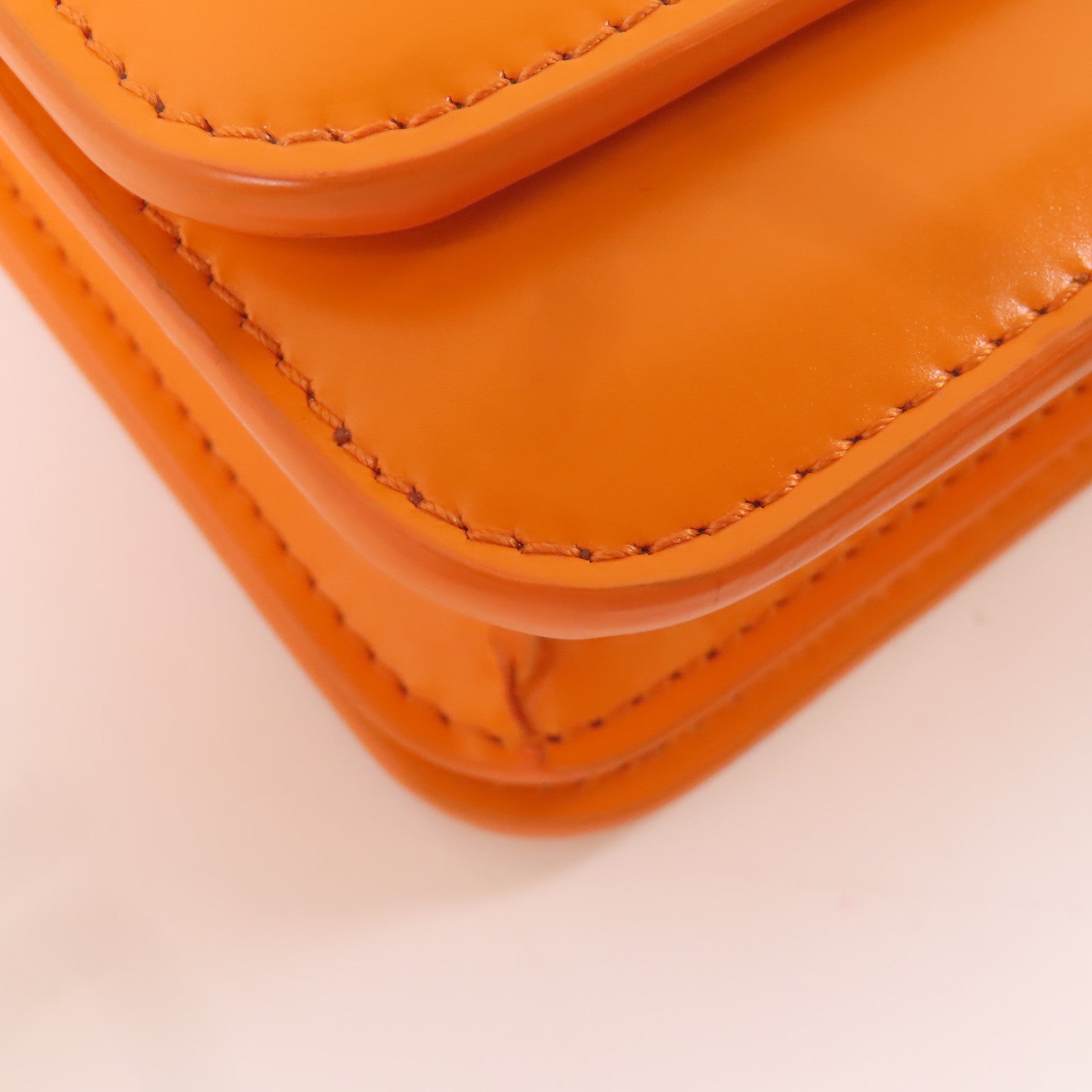 BOTTEGA VENETA 牛皮皮革Mini The Classic金扣手挽肩背兩用袋橙色